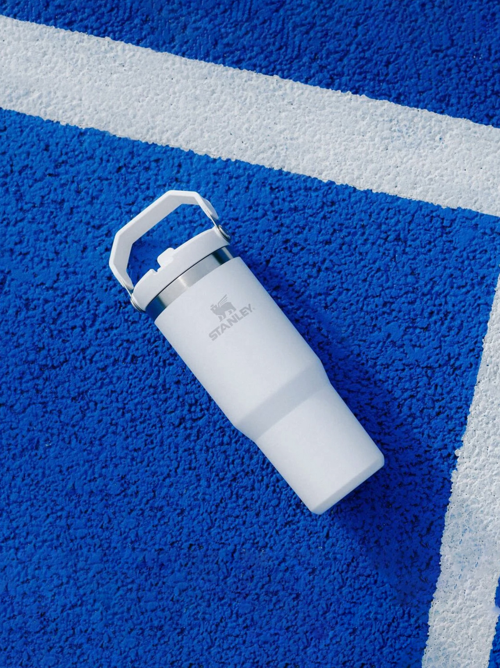 Vaso Térmico Stanley The Iceflow Flip Straw 2.0 Tumbler 0.89L Blanco