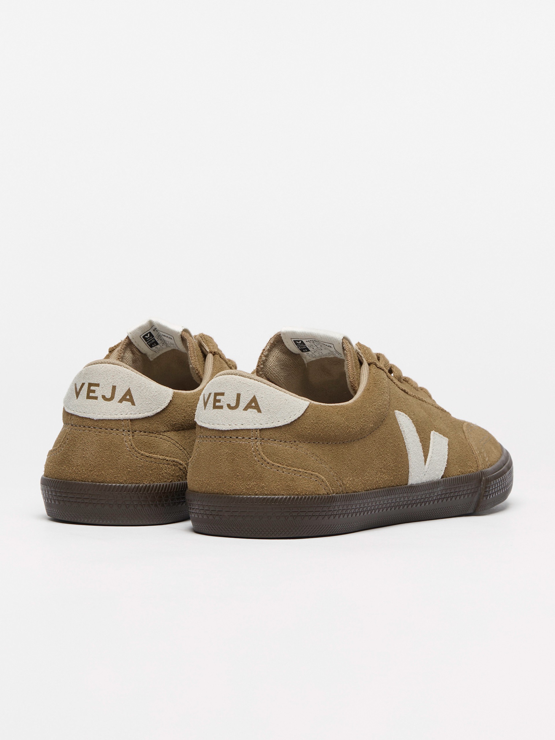 Zapatillas VEJA Volley Camel De Gamuza