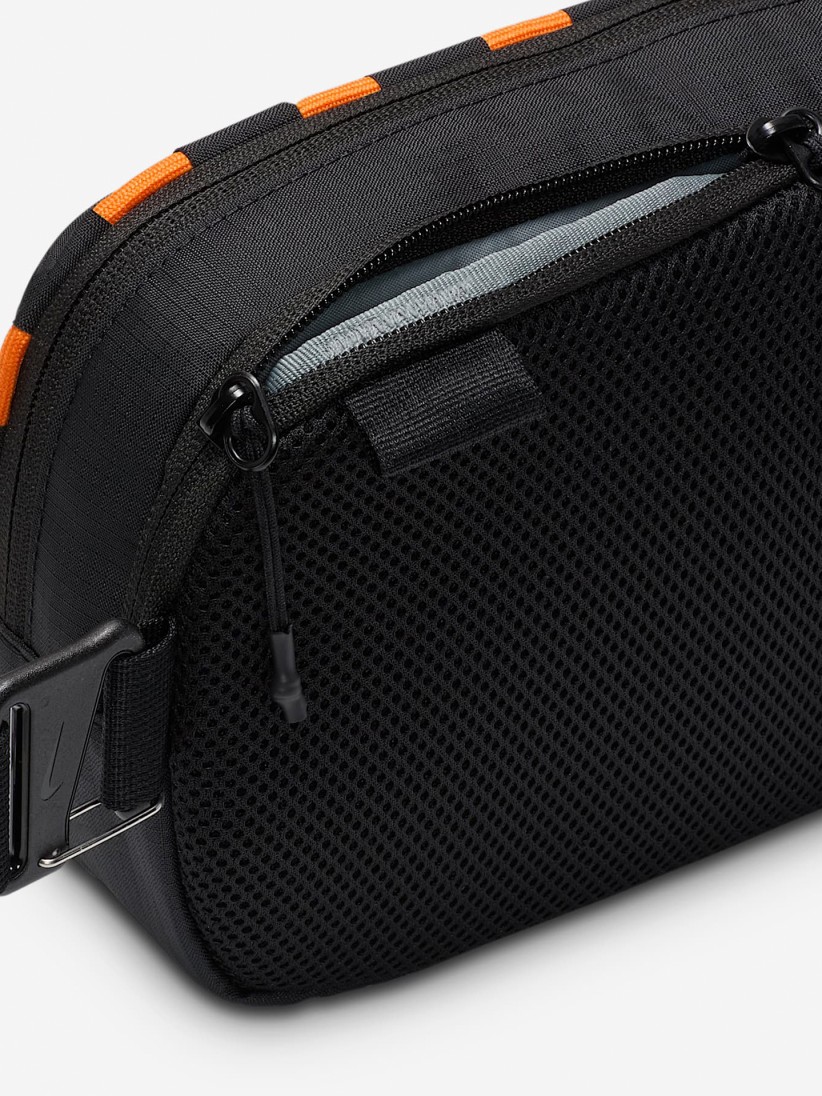 Bolsa a Tiracolo Nike Hayward Patrol 4L Preta