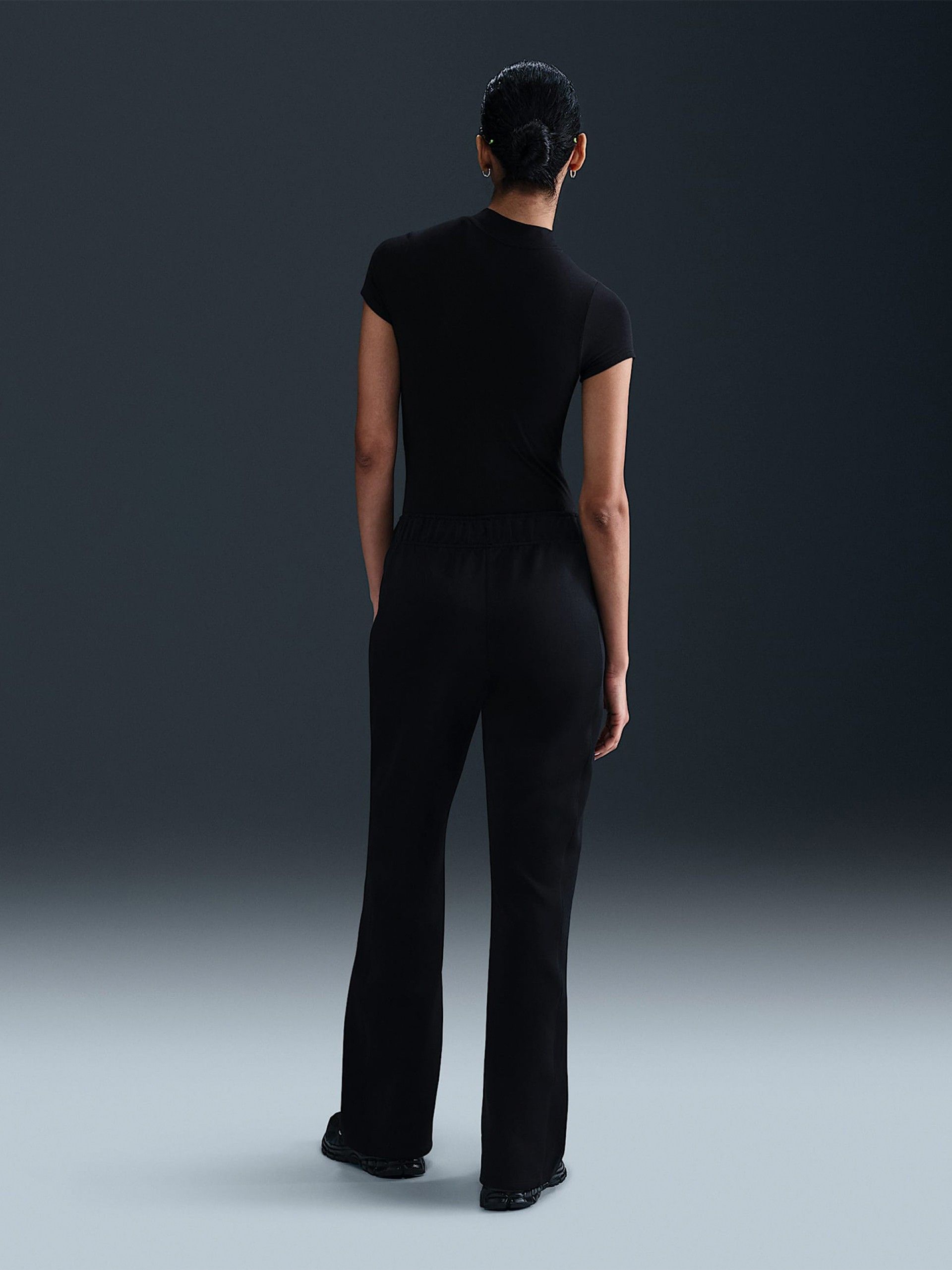 Pantalones Nike Sportswear Windrunner Mid-Rise Slim Negros Para Mujer