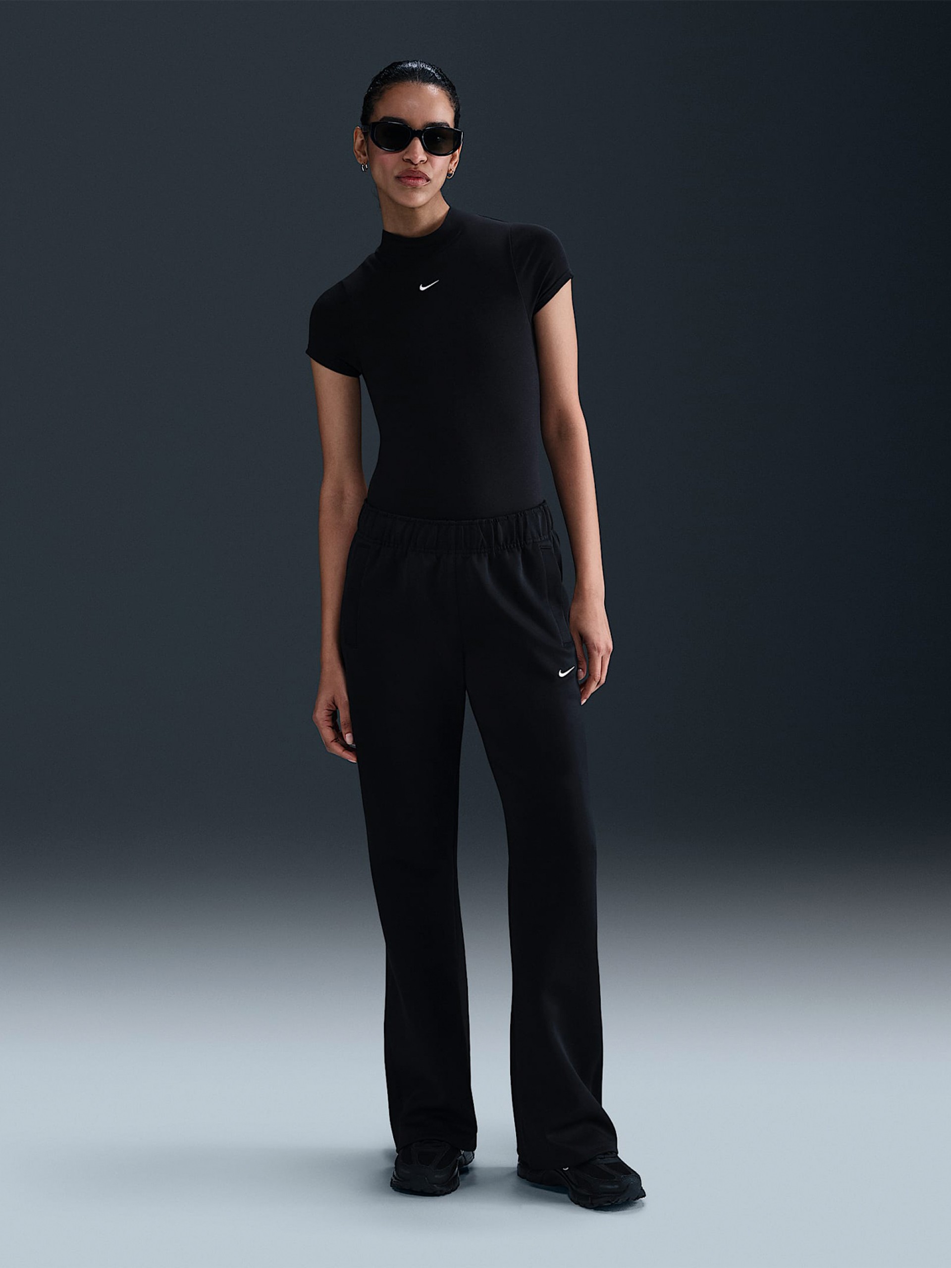 Pantalones Nike Sportswear Windrunner Mid-Rise Slim Negros Para Mujer