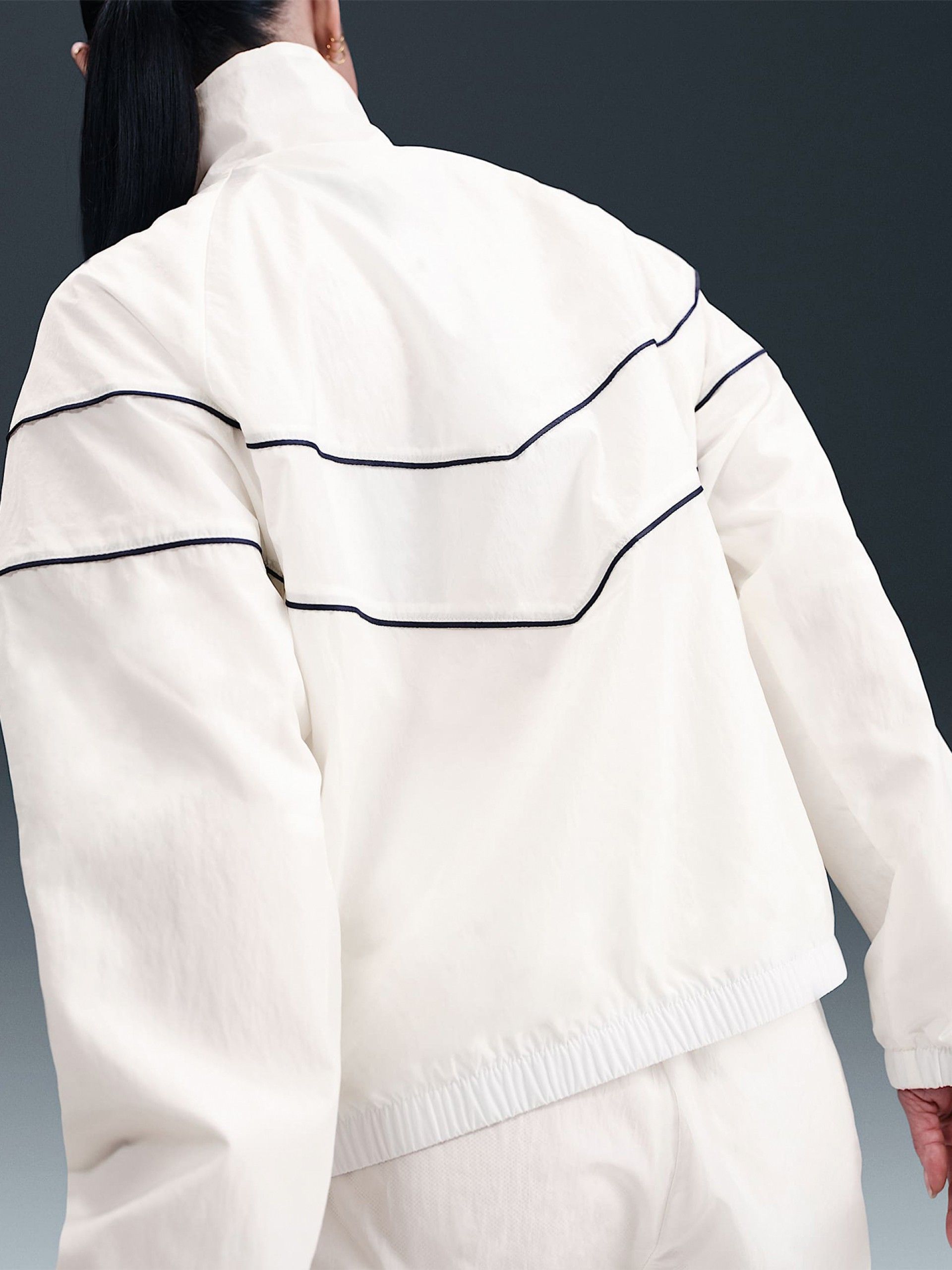 Nike Windrunner Loose UV Woven White Jacket For Women