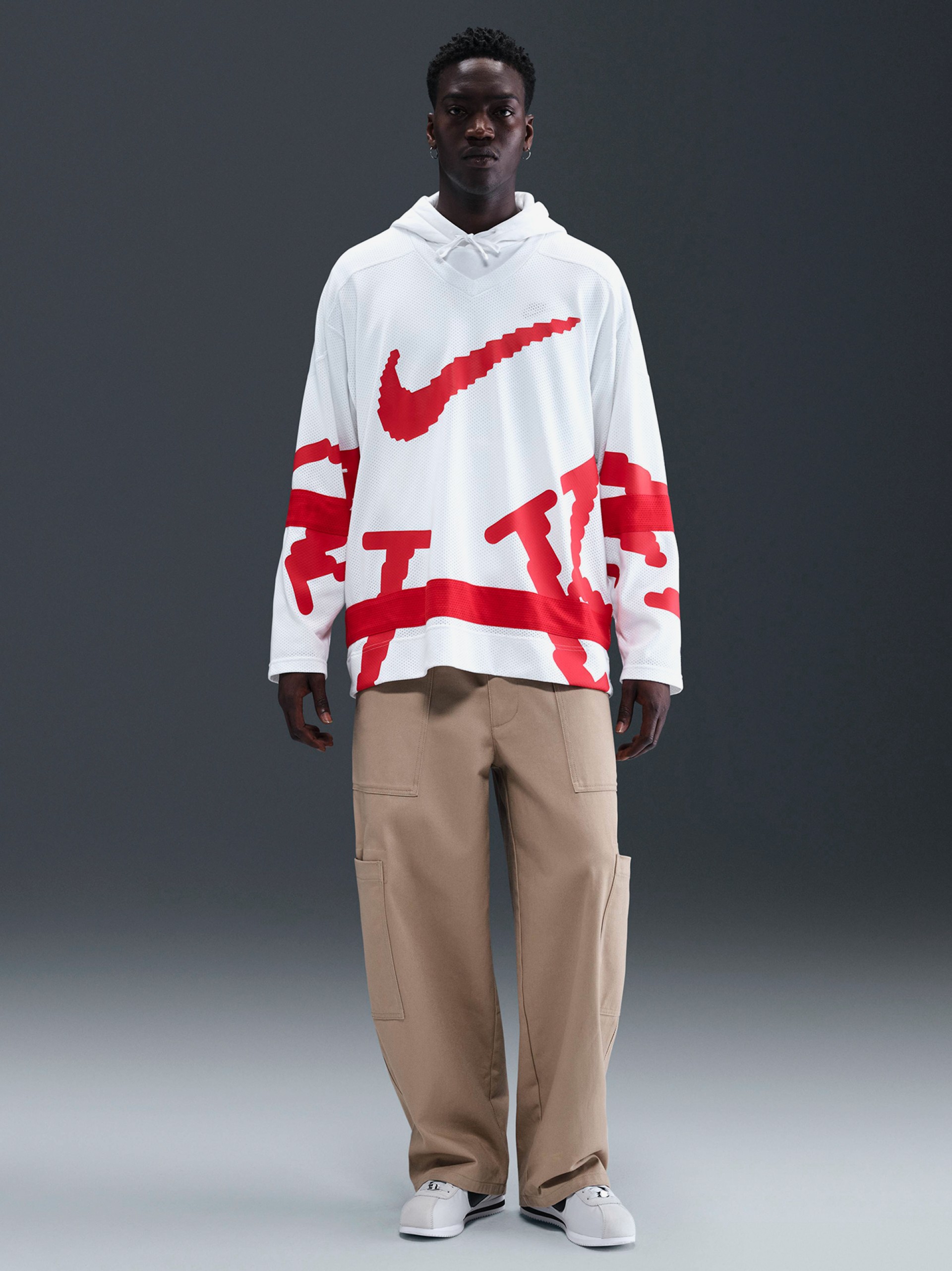 Nike Sportswear Club White and Red Sweater For Men