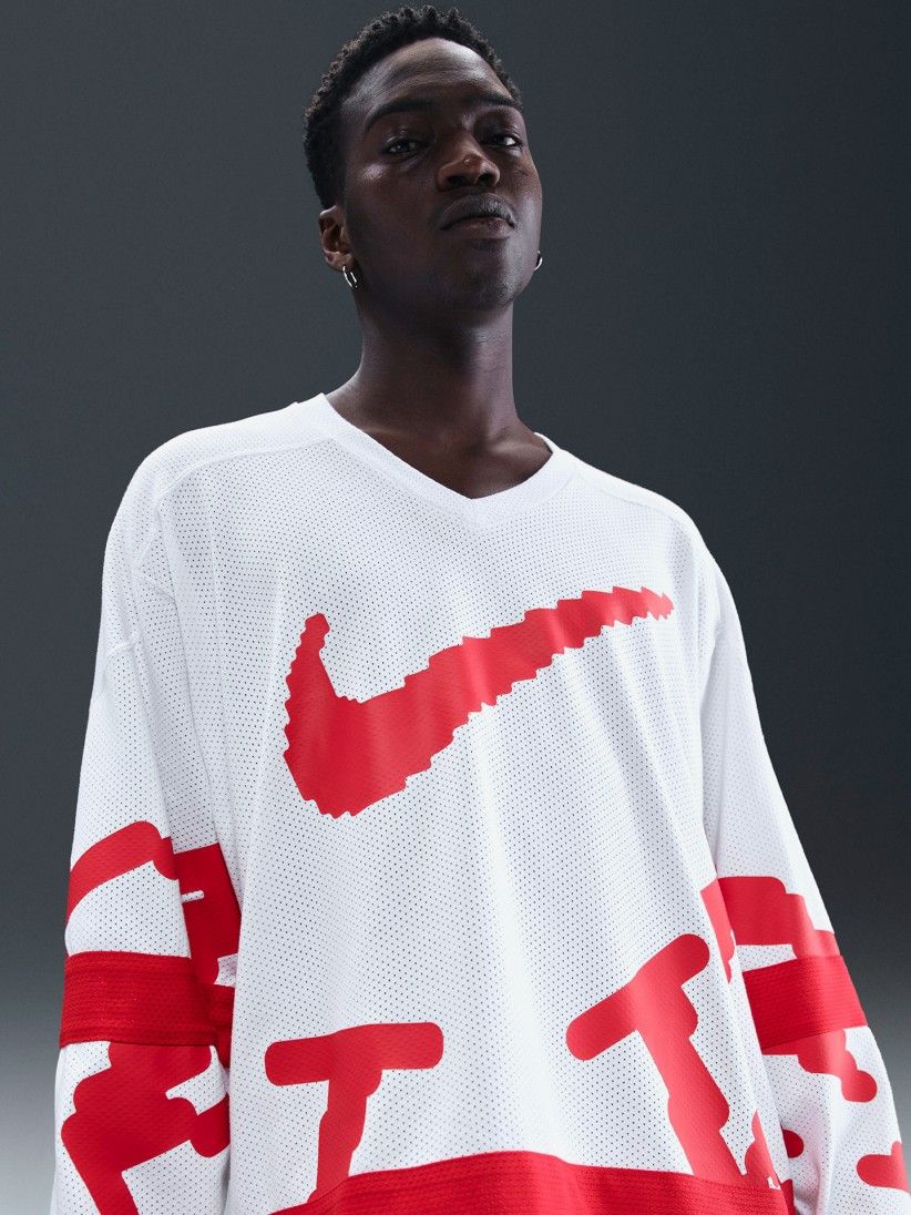 Camisola Nike Sportswear Club Branca e Vermelha Para Homem