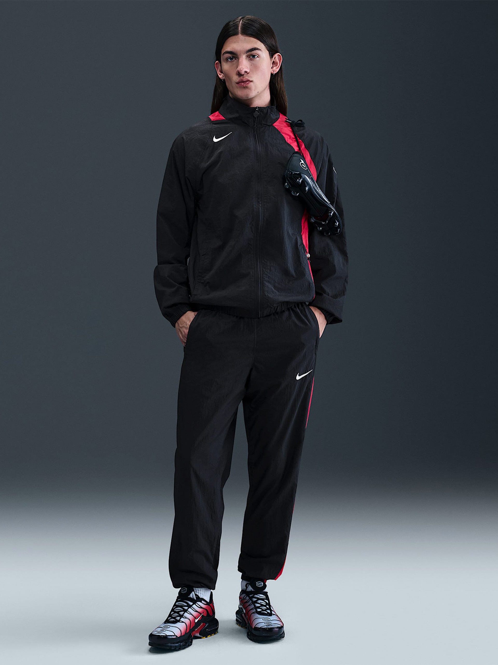 Calças de Futebol Nike Total 90 Pretas e Vermelhas Para Homem