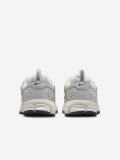 Sapatilhas Nike Vomero 5 Cinzentas e Prateadas Jnior