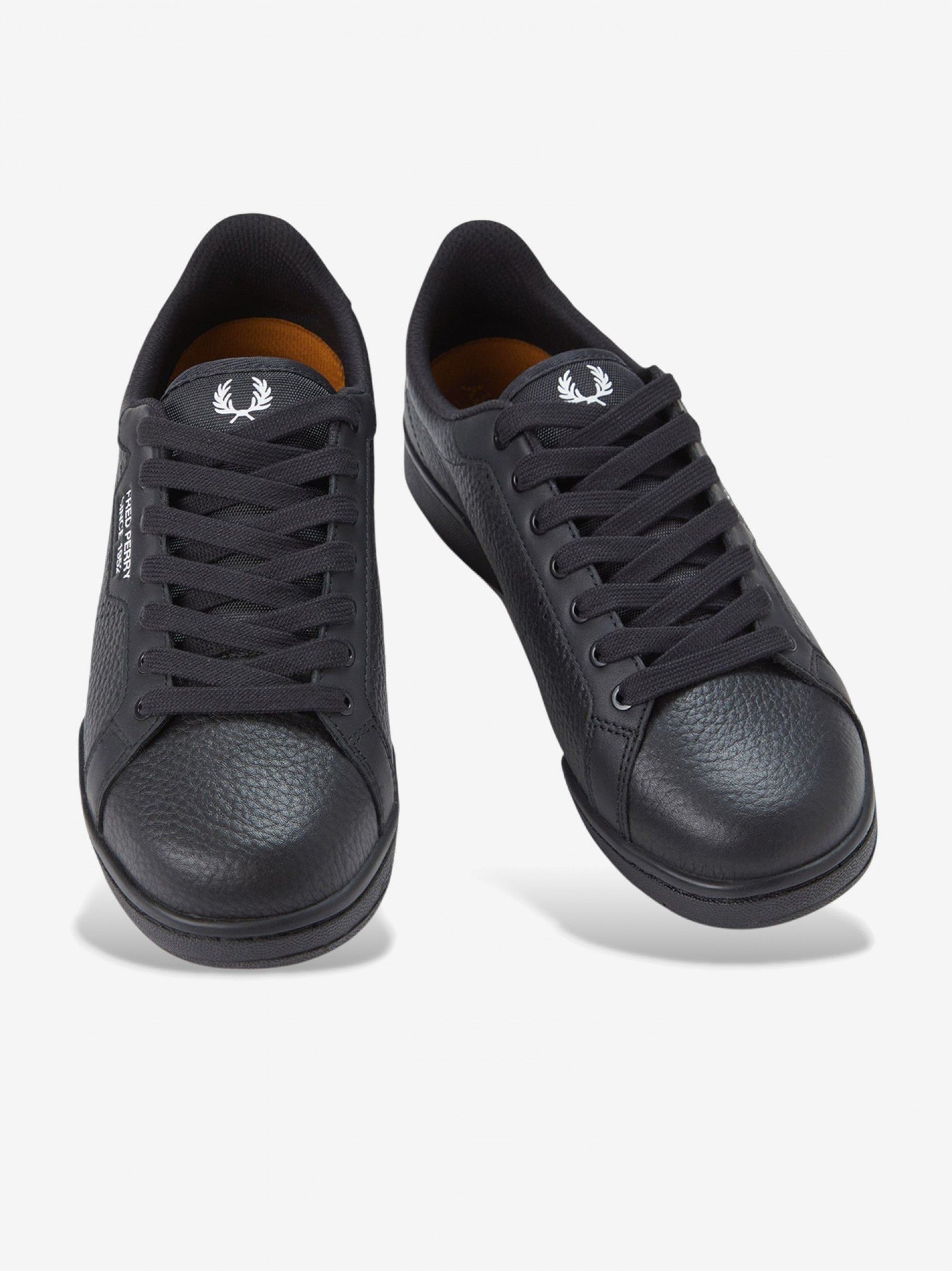 Zapatillas Fred Perry B722 Negras De Piel Granulada