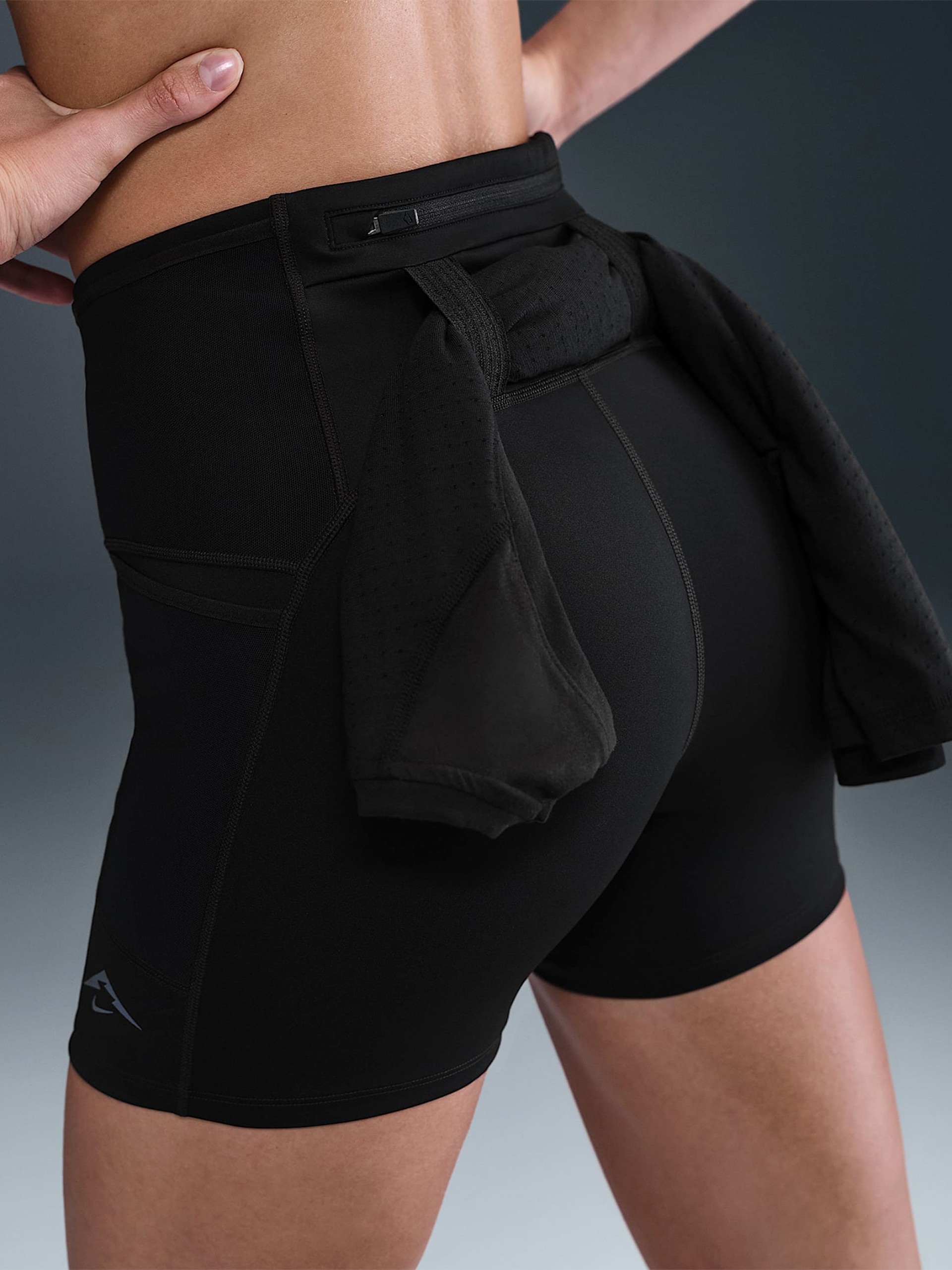 Pantalones Cortos de Trail Nike Trail Dri-FIT High Rise 10cm Negros Para Mujer