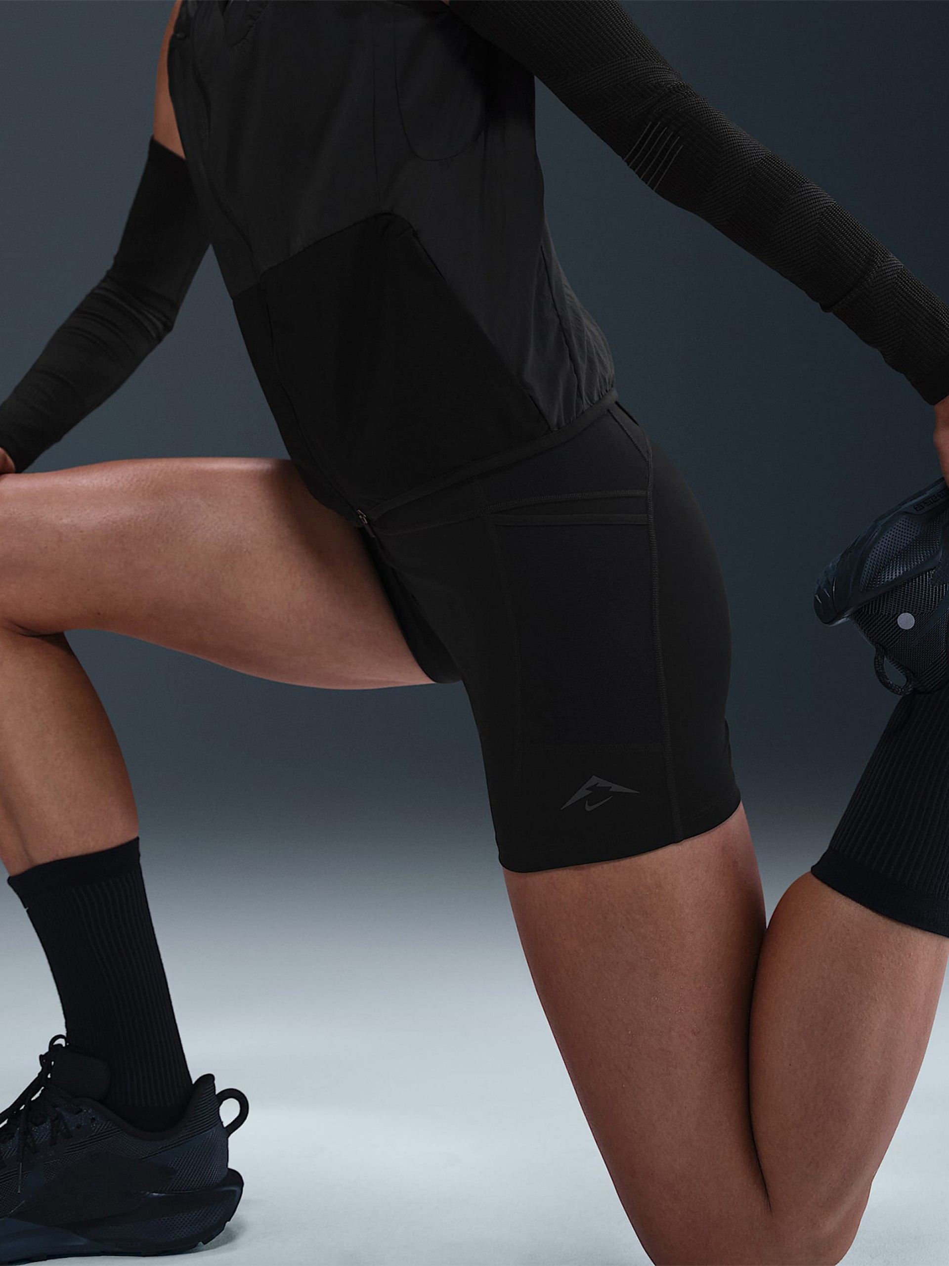 Pantalones Cortos de Trail Nike Trail Dri-FIT High Rise 10cm Negros Para Mujer