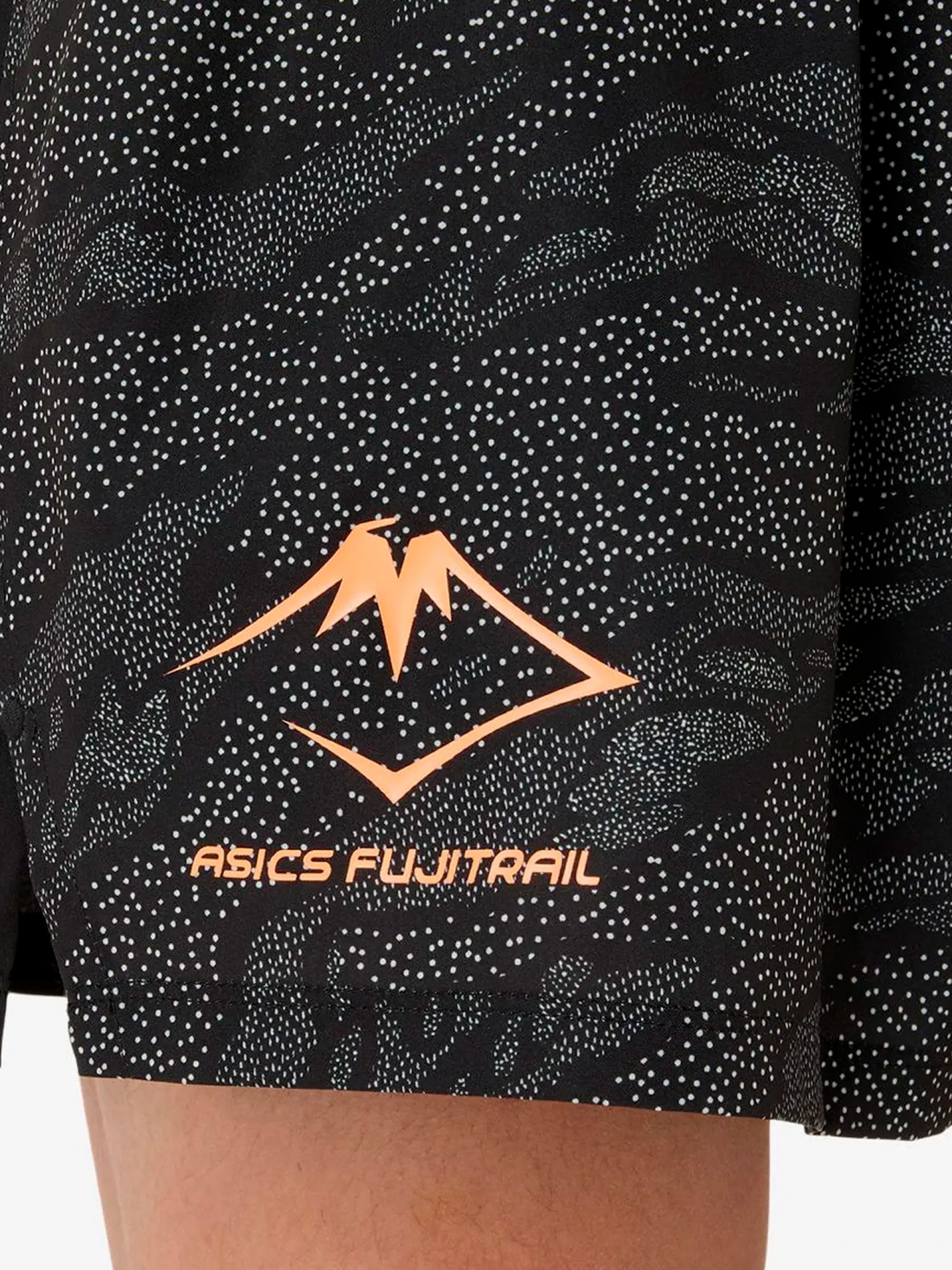 Pantalones Cortos de Trail Asics Fujitrail All Over Print 12.7cm Negros y Grises