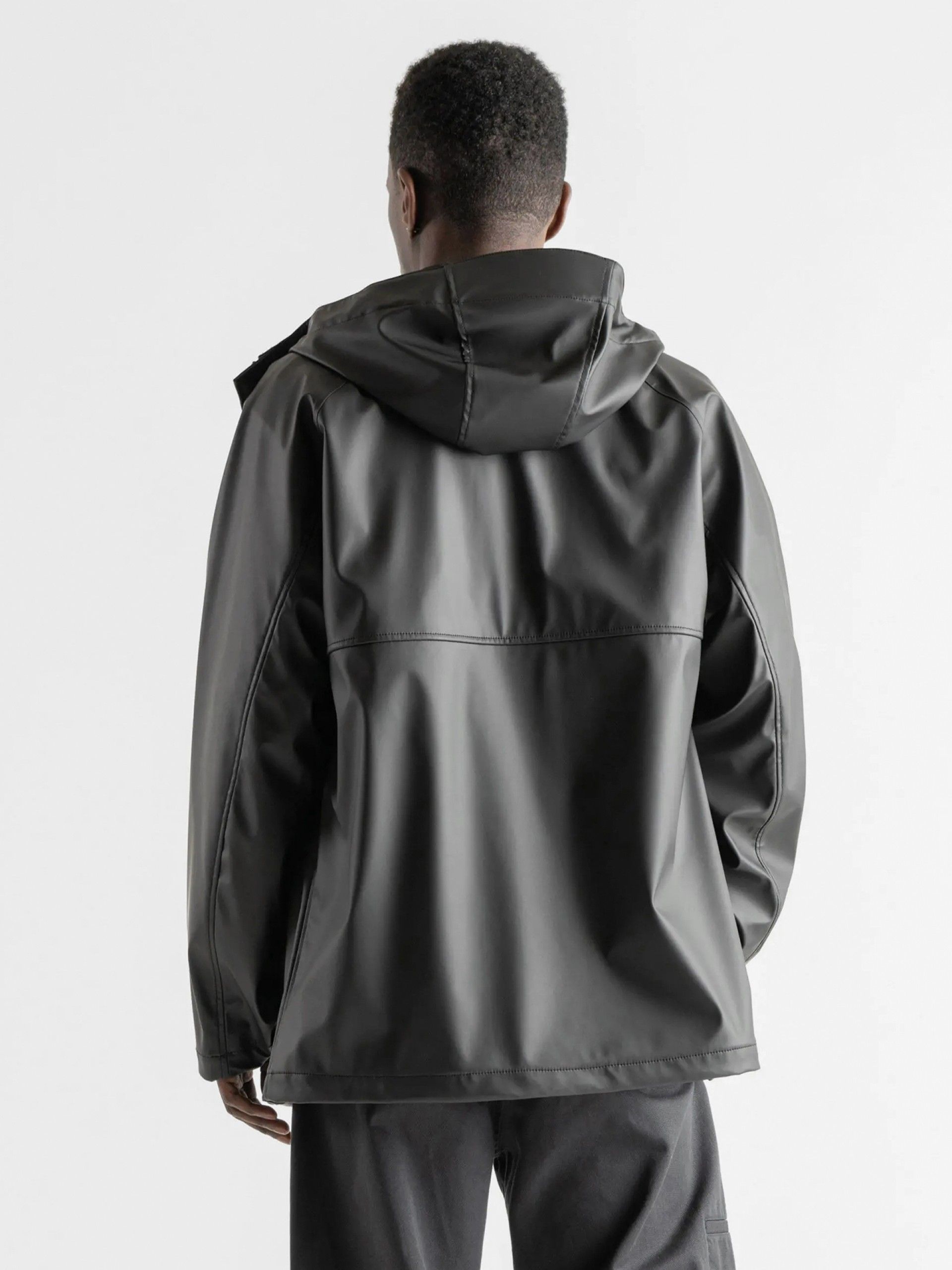 Chaqueta con Capucha Herschel Classic Rain Negra