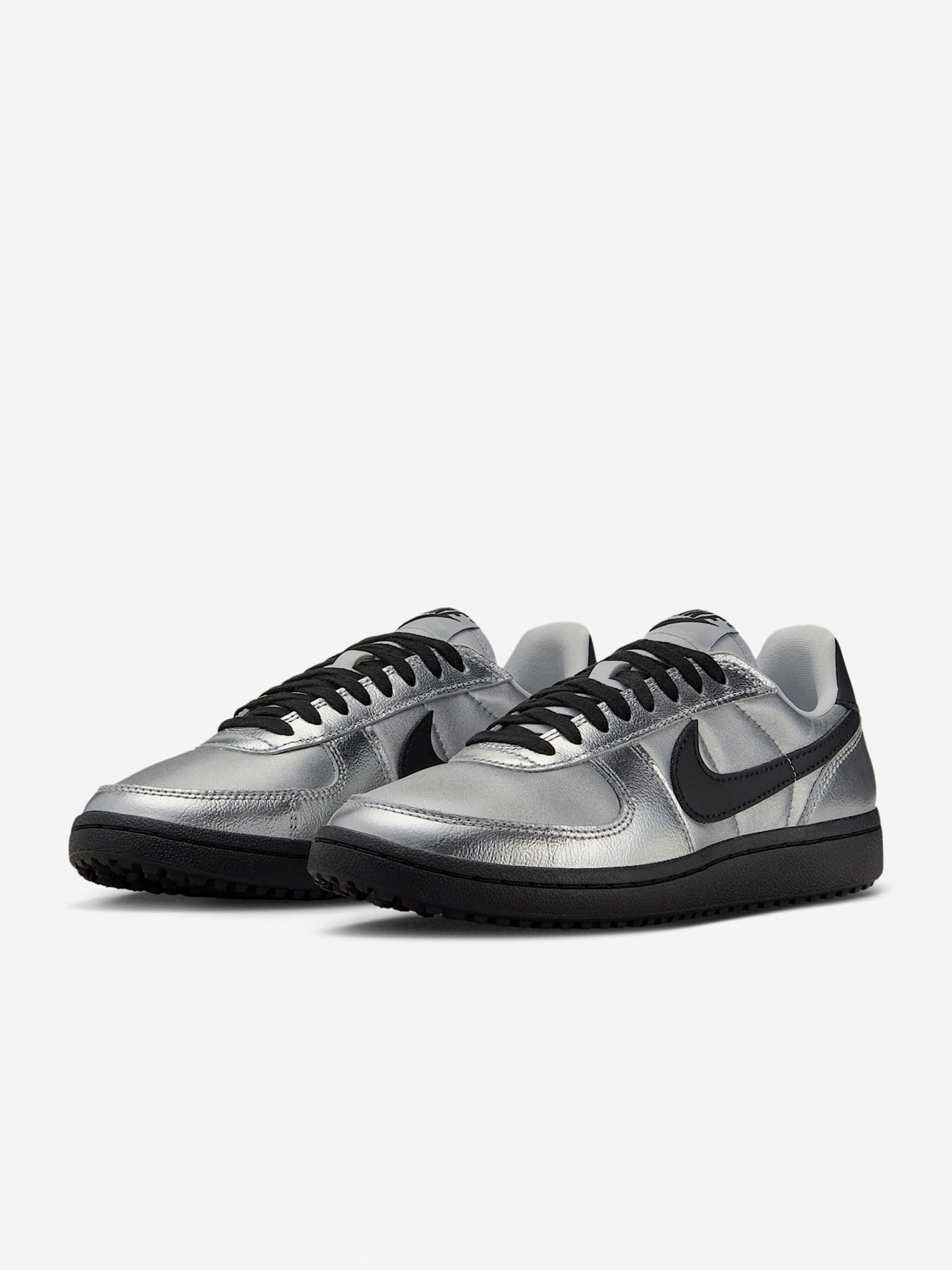 Sapatilhas Nike Field General Prateadas e Pretas Para Mulher
