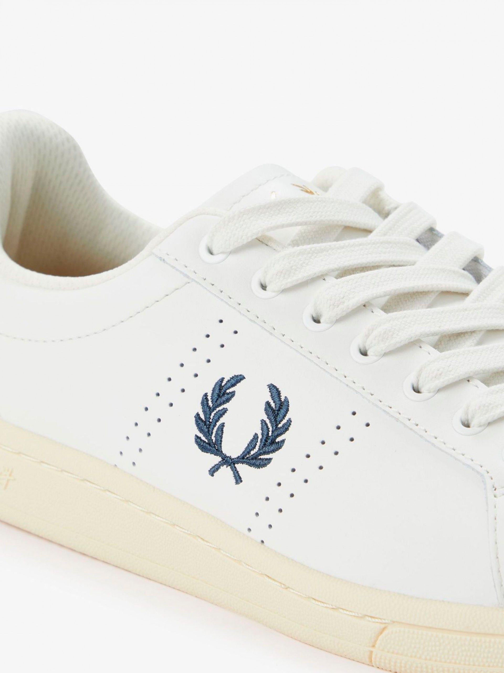 Sapatilhas Fred Perry B721 Em Pele Brancas e Azuis