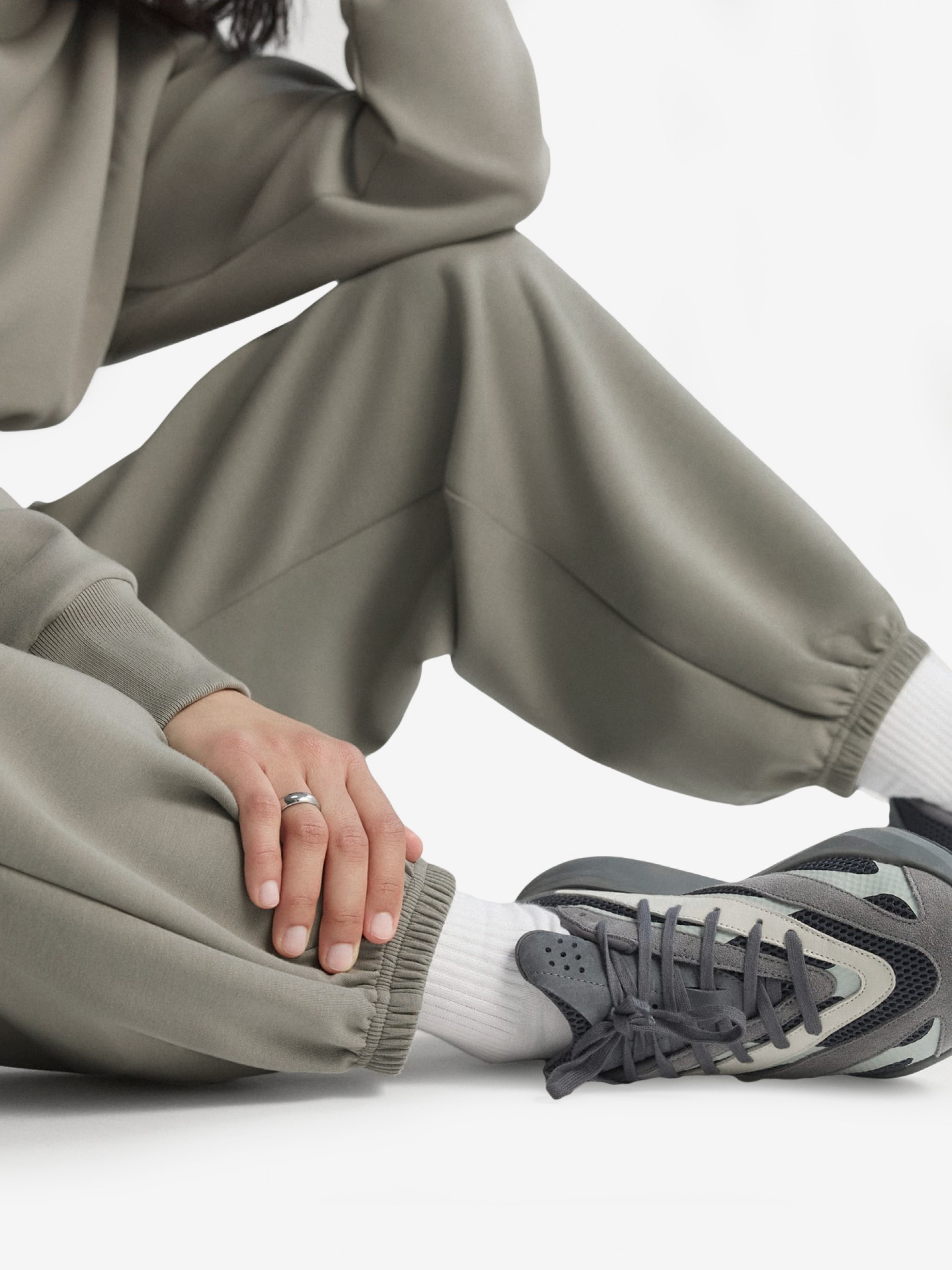 Calças Adidas Soft Lux Loose Verdes