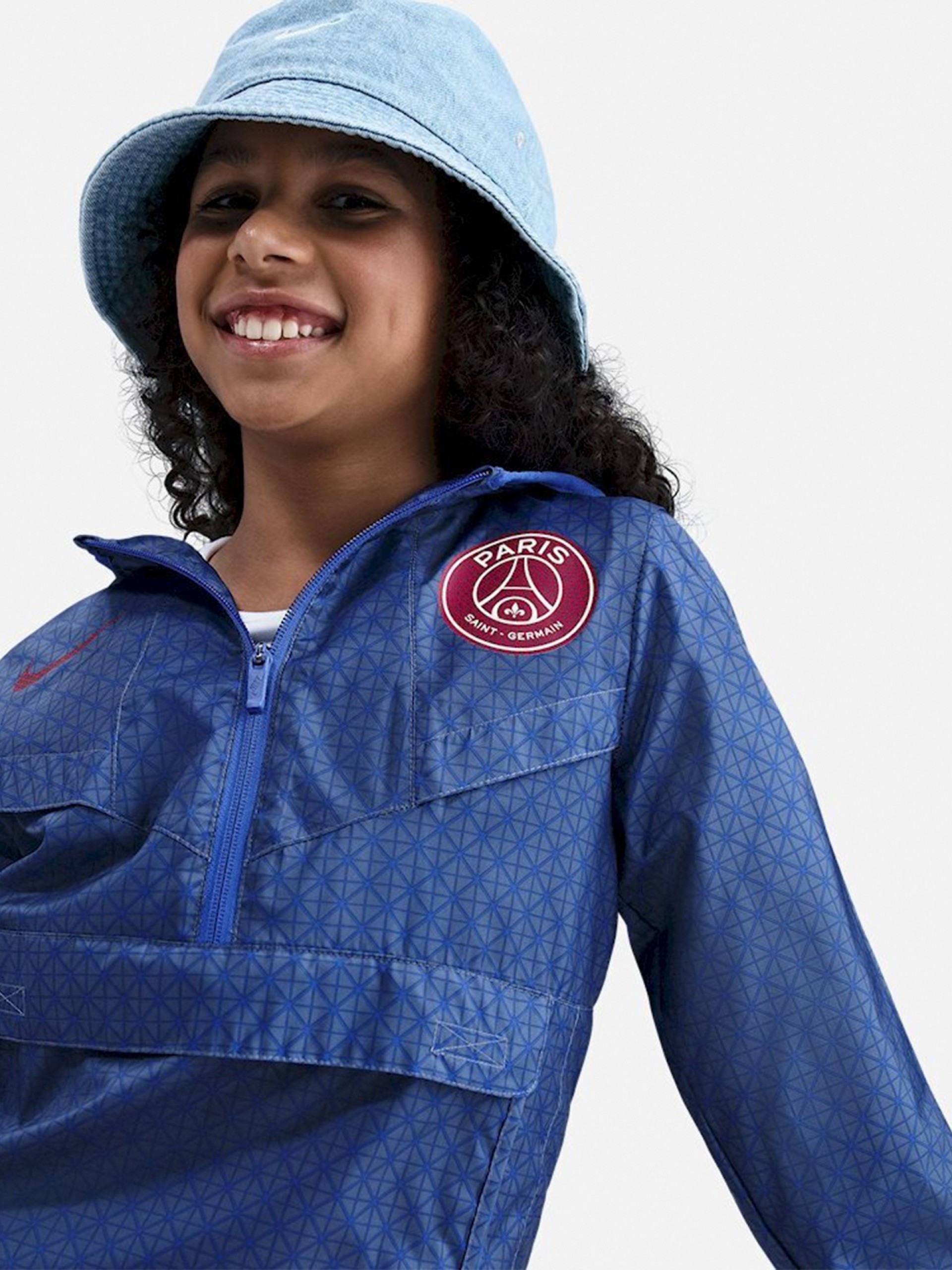 Nike Paris Saint-Germain Junior Hooded Windbreaker Jacket