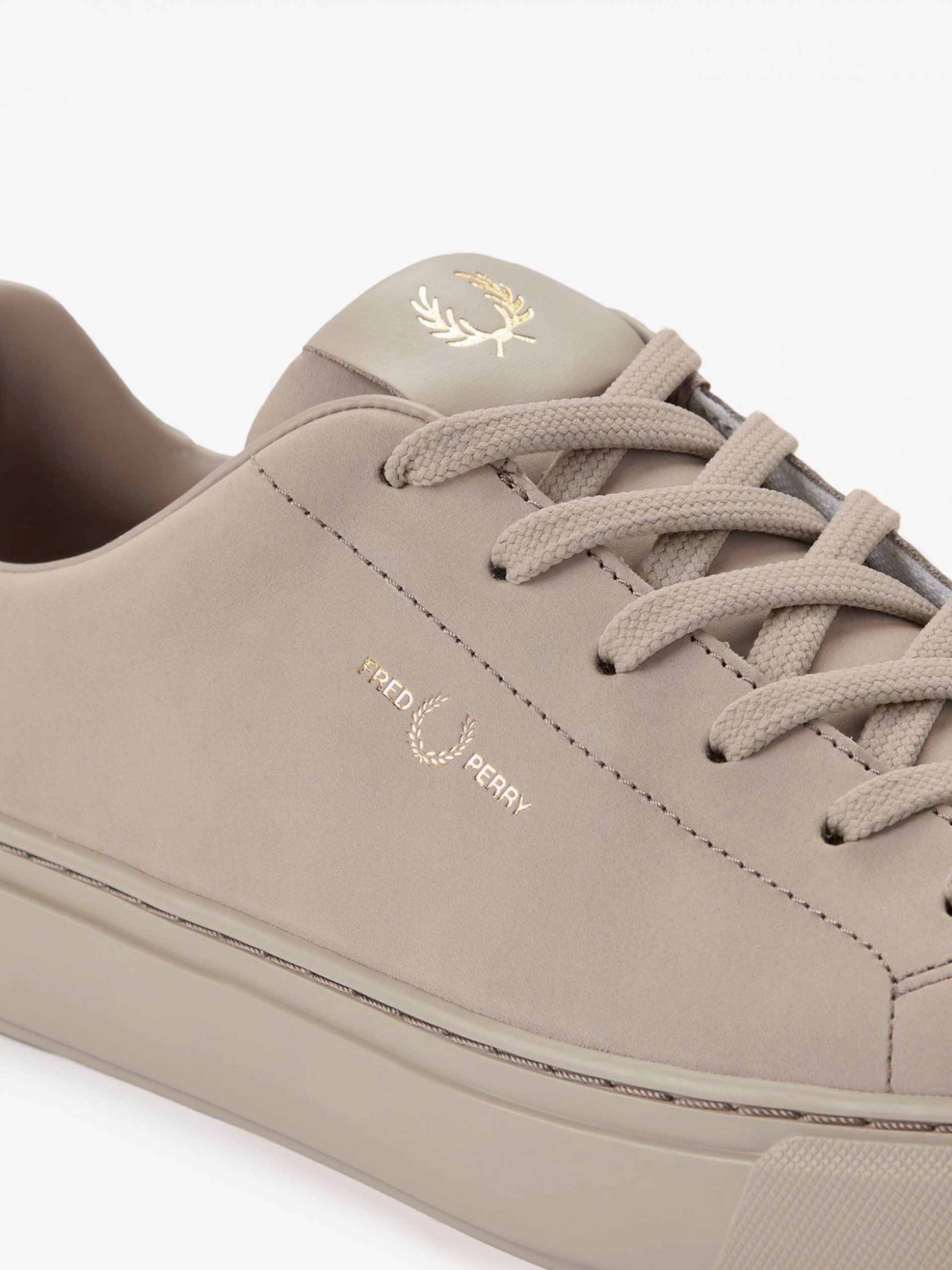 Zapatillas Fred Perry B71 Nobuk Beige