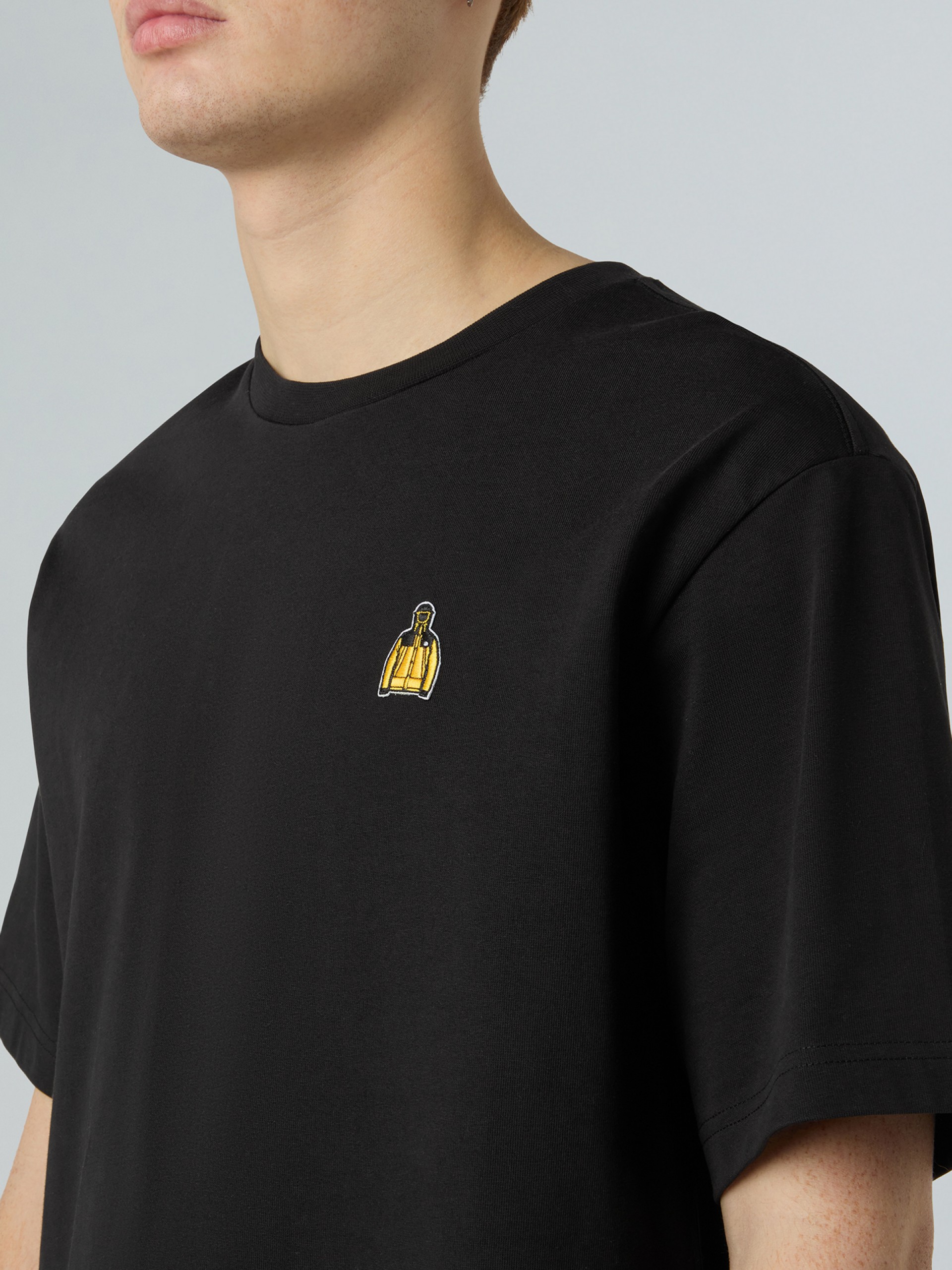 T-shirt The North Face Icon Mountain Preta