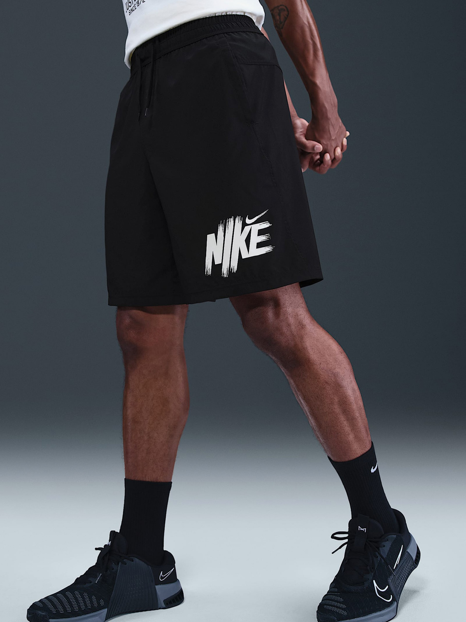 Nike Form Dri-FIT 23cm Black Training Shorts For Men