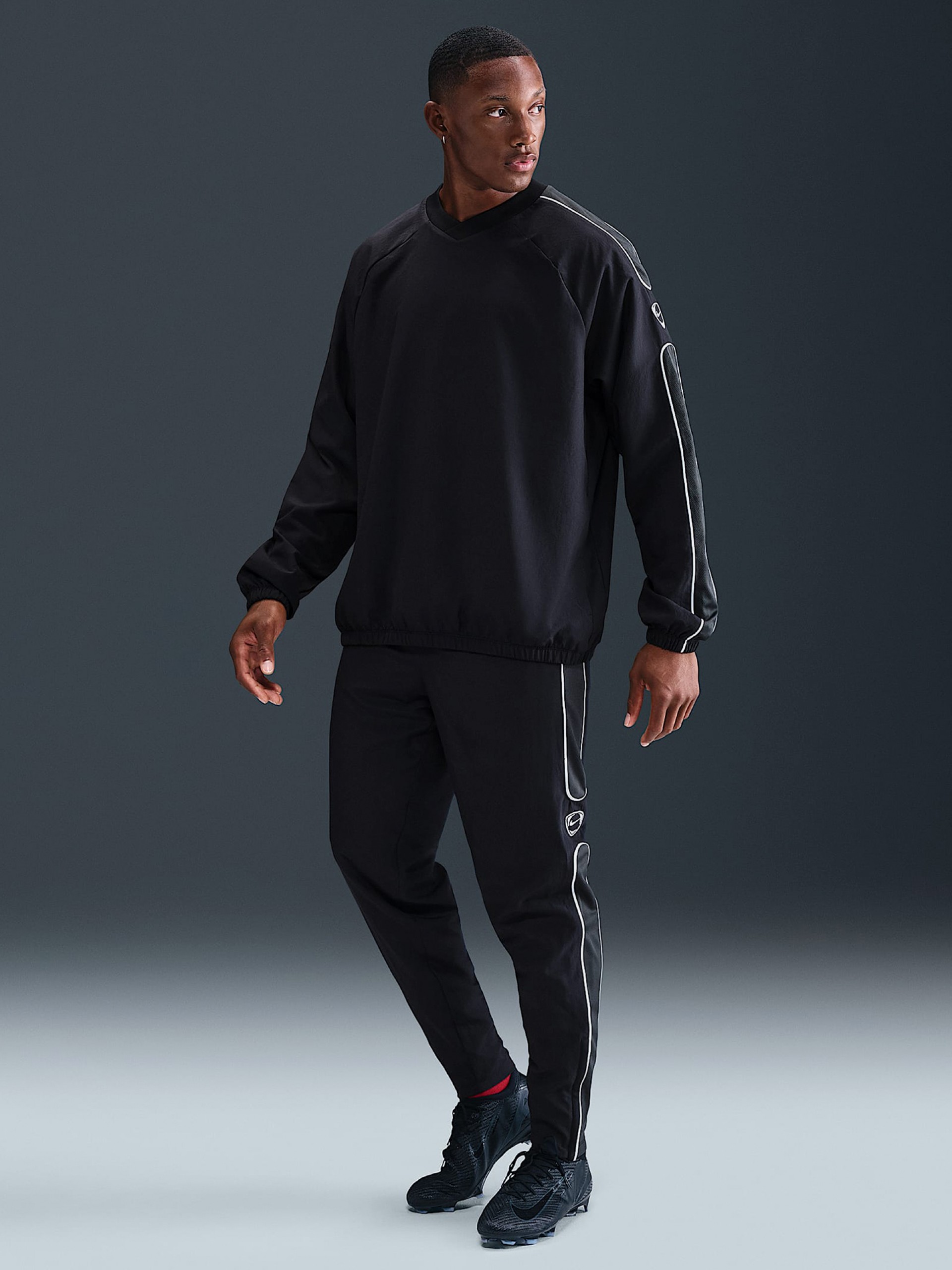 Camisola de Futebol Nike Academy+ Dri-FIT Preta Para Homem