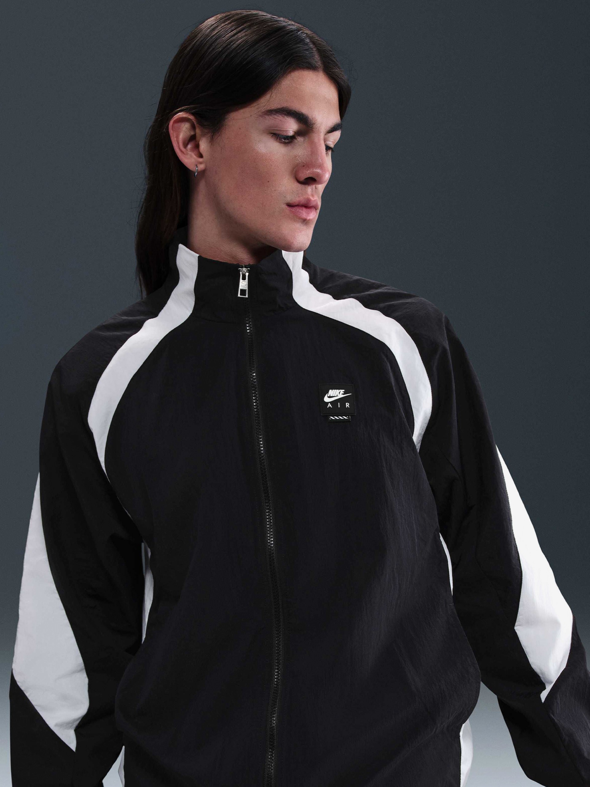 Chaqueta Nike Air Woven Negra y Blanca Para Hombre