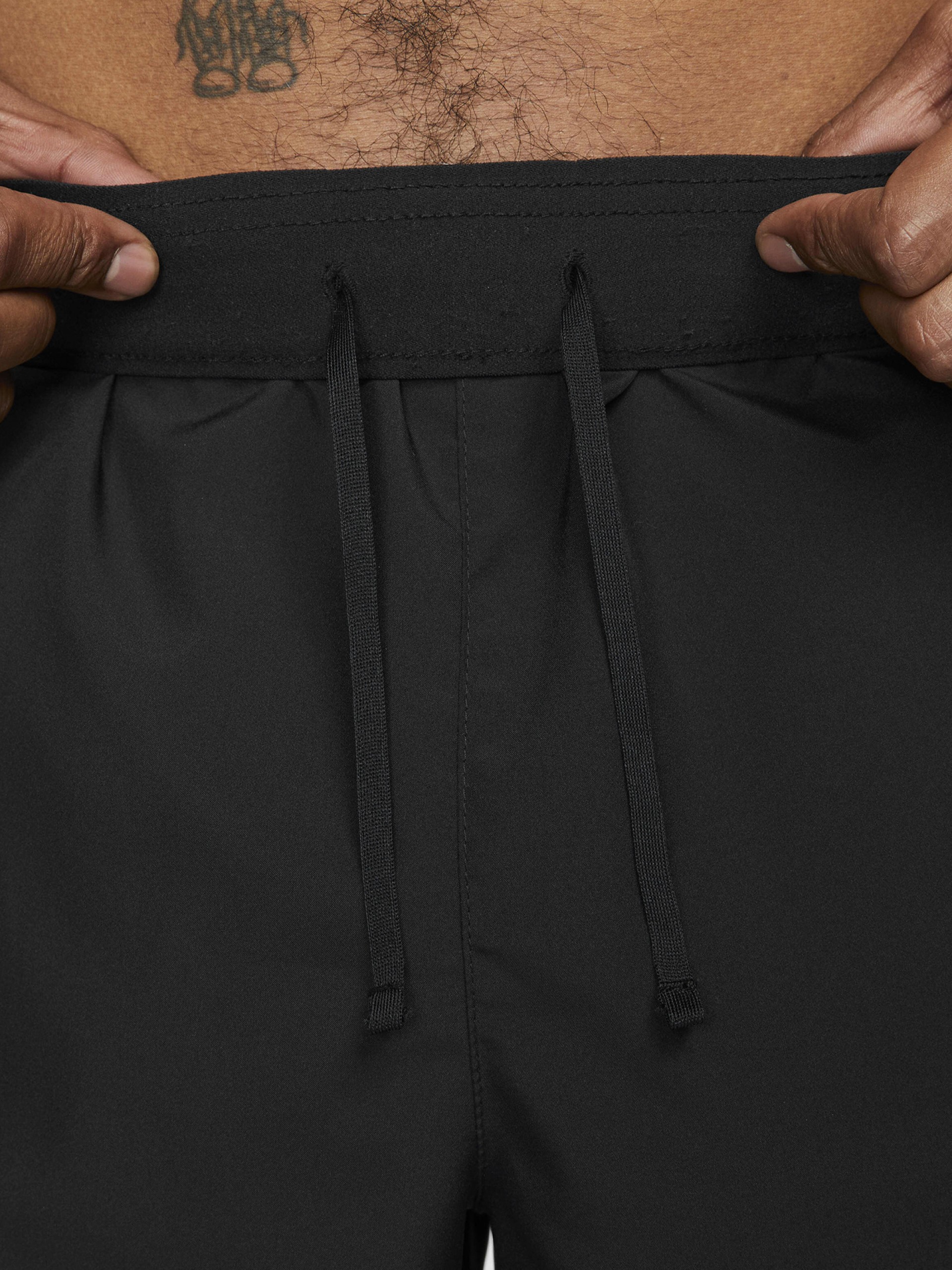 Nike Challenger Dri-FIT 18cm Black Running Shorts For Men