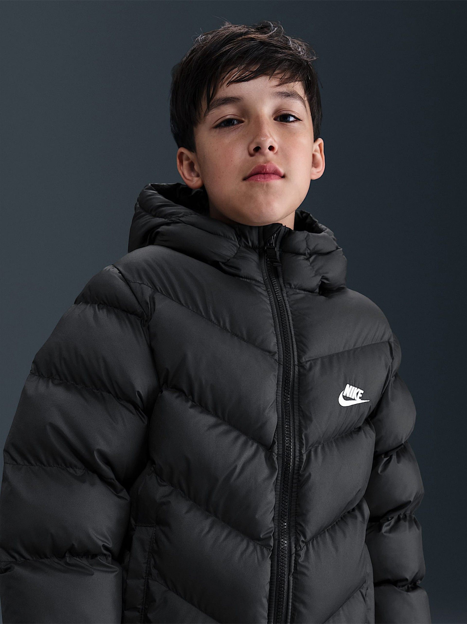 Nike Sportswear All Day Play Therma-FIT Loose Junior Black Hooded Jacket
