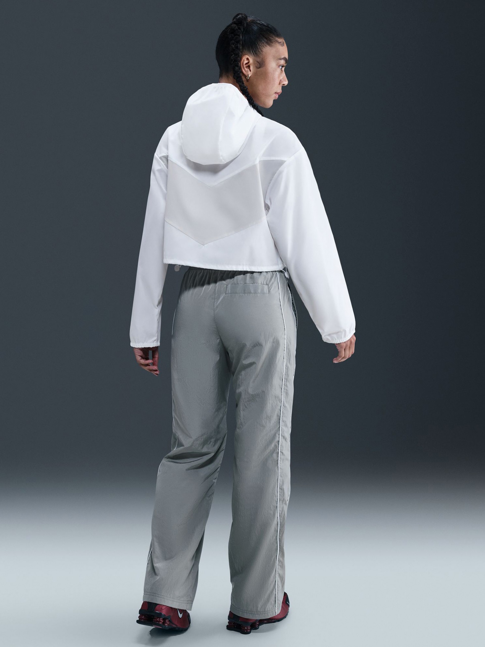 Nike Sportswear White Hooded Winbreaker Jacket For Women