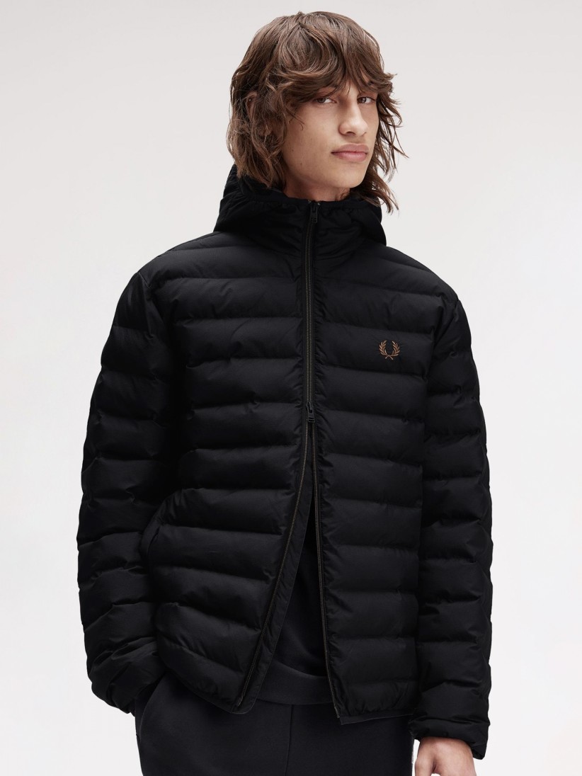 Chaqueta con Capucha Fred Perry Hooded Insulated Negra