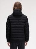 Chaqueta con Capucha Fred Perry Hooded Insulated Negra