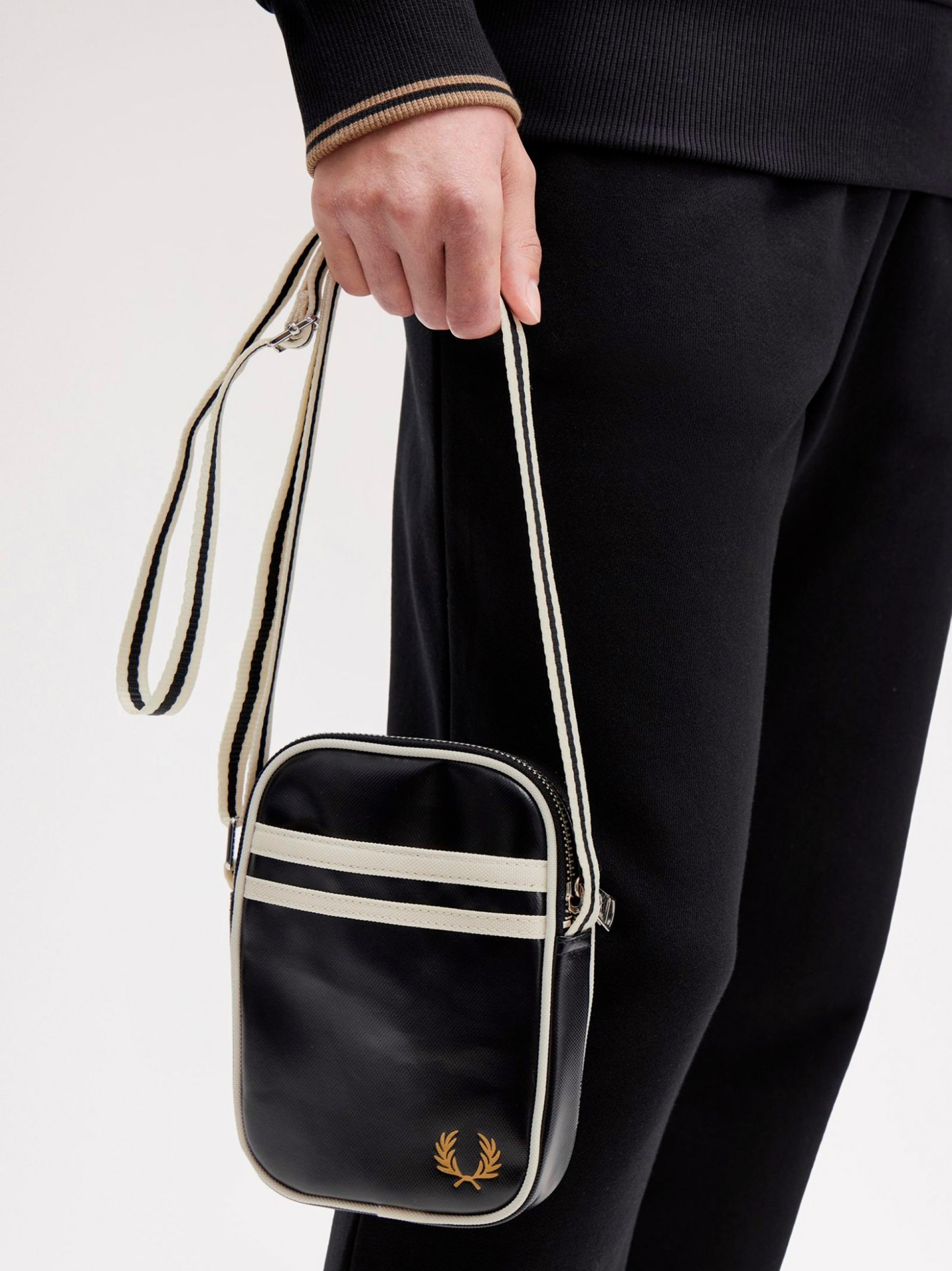 Bandolera Fred Perry Classic Small Negra