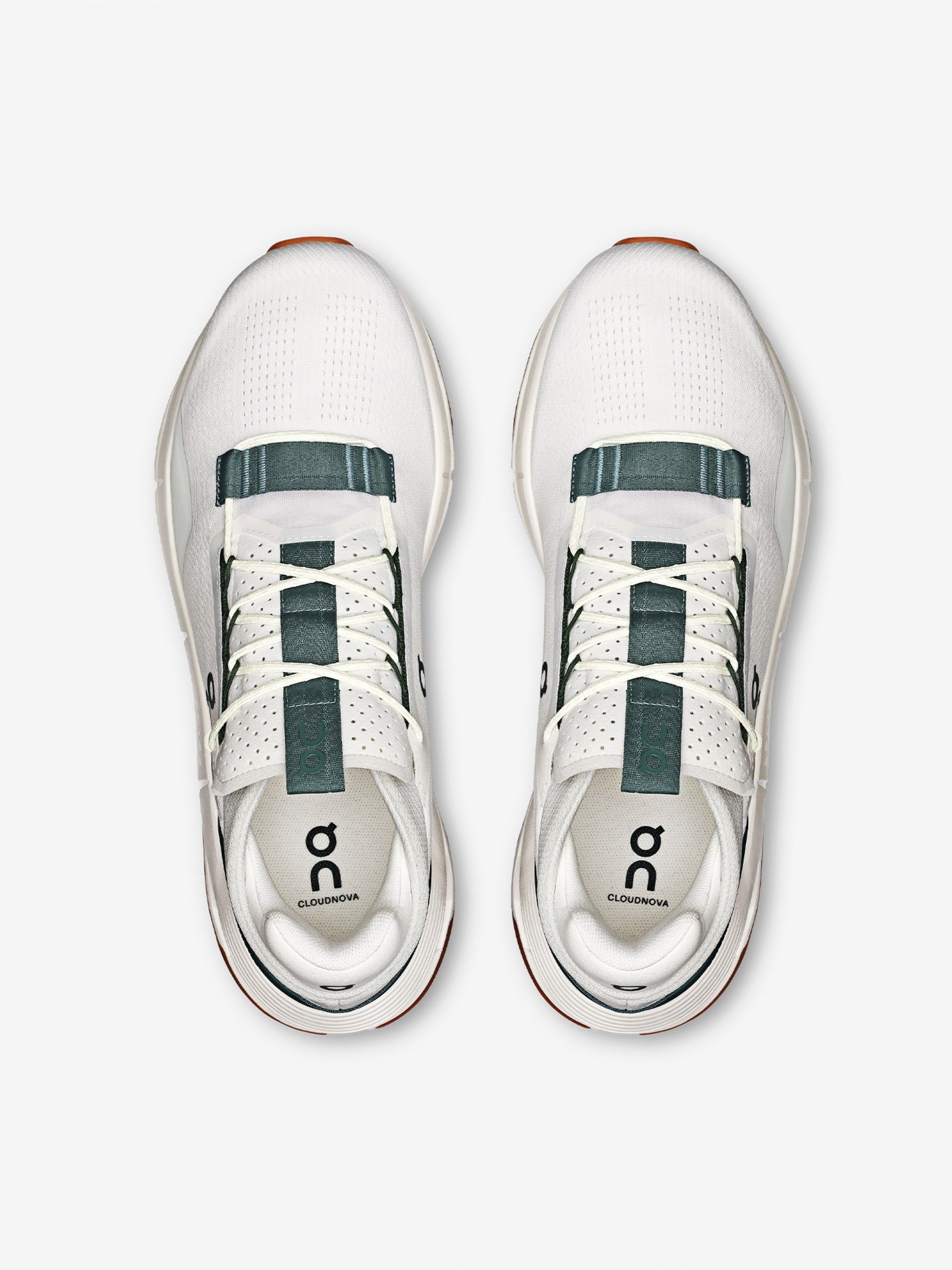 Zapatillas On Running Cloudnova 2 Beige y Verdes