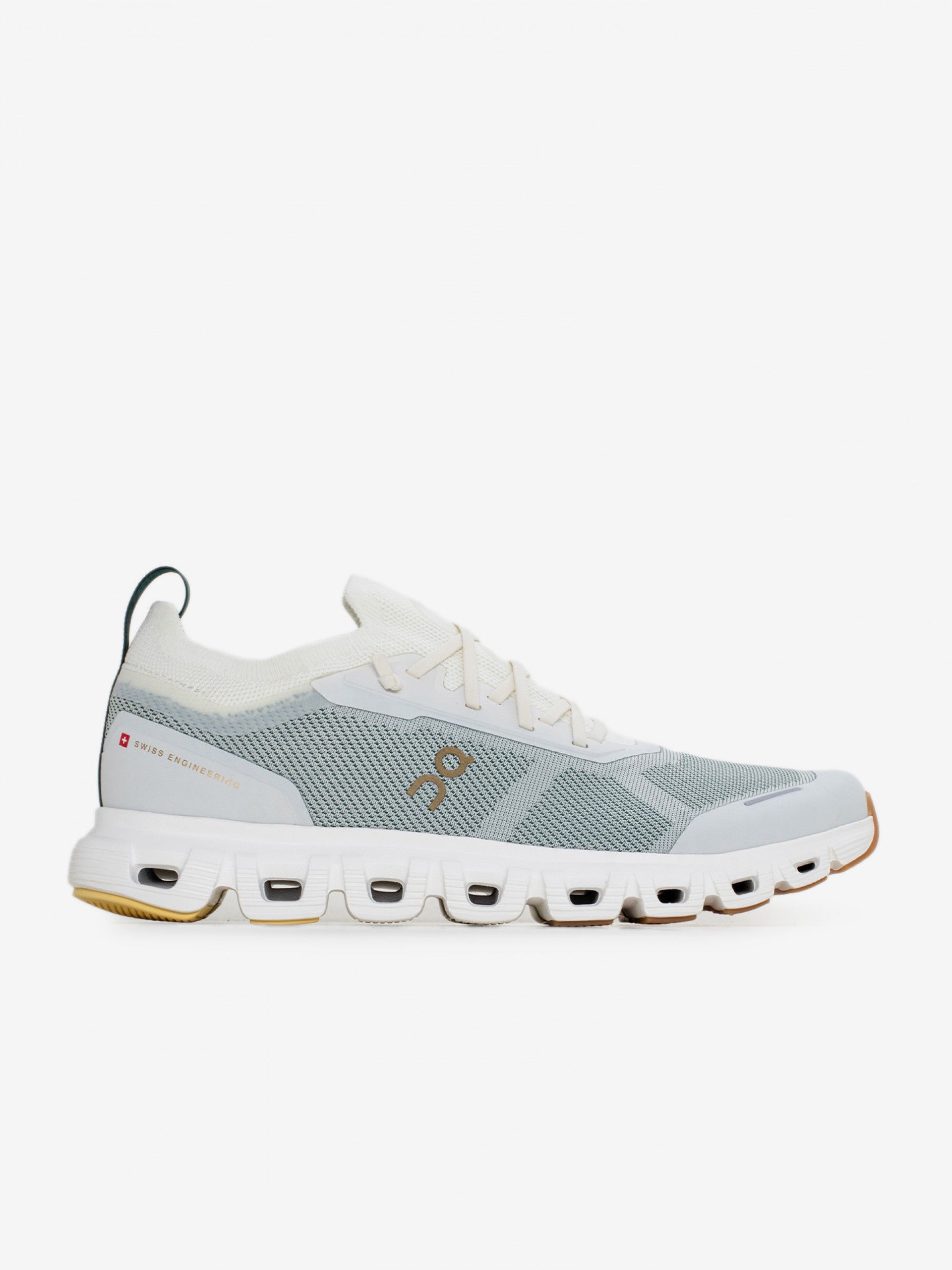 On Running Cloud 6 Versa Green and Beige W Sneakers