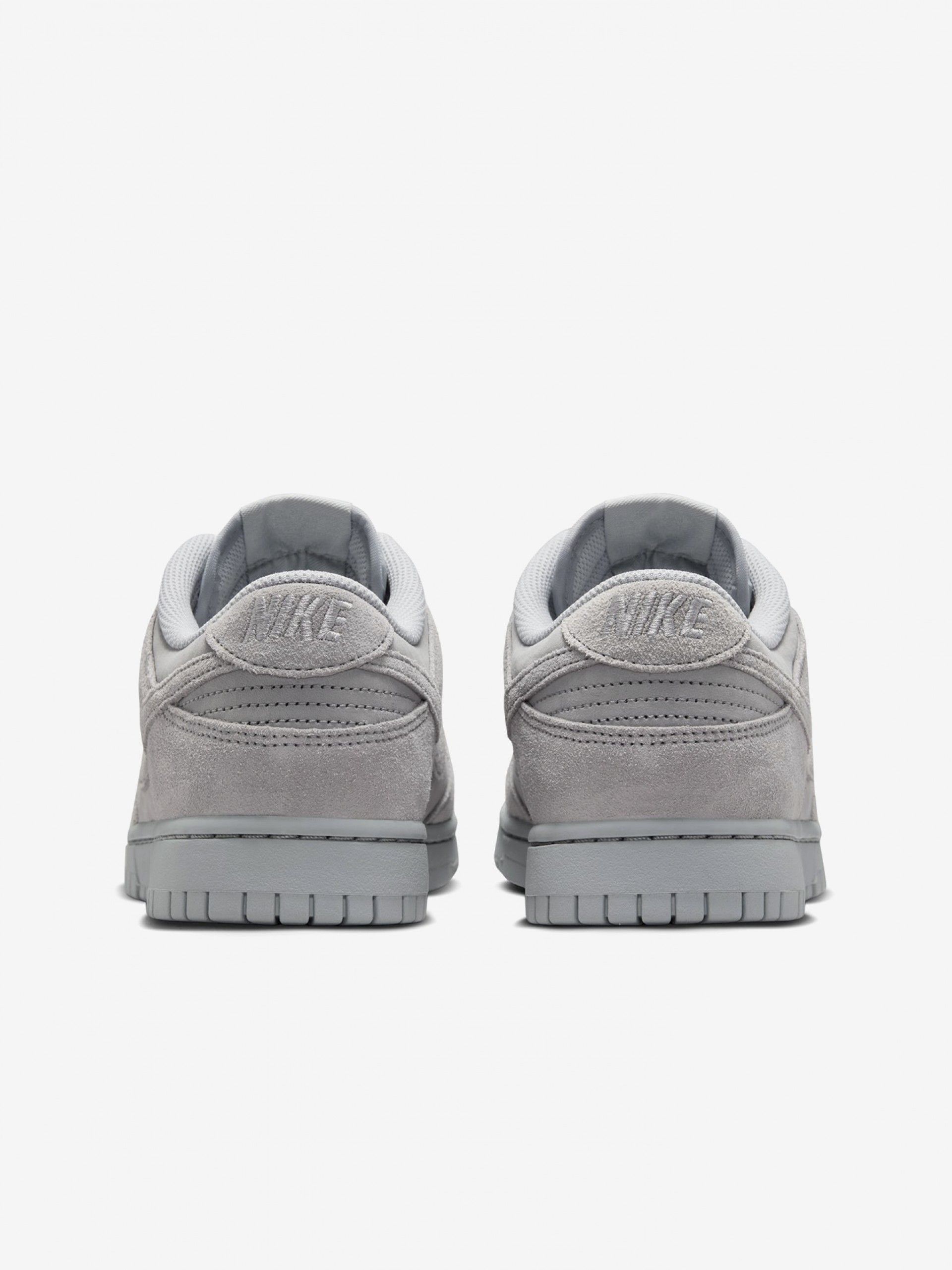 Nike Dunk Low Retro SE Grey Sneakers For Men