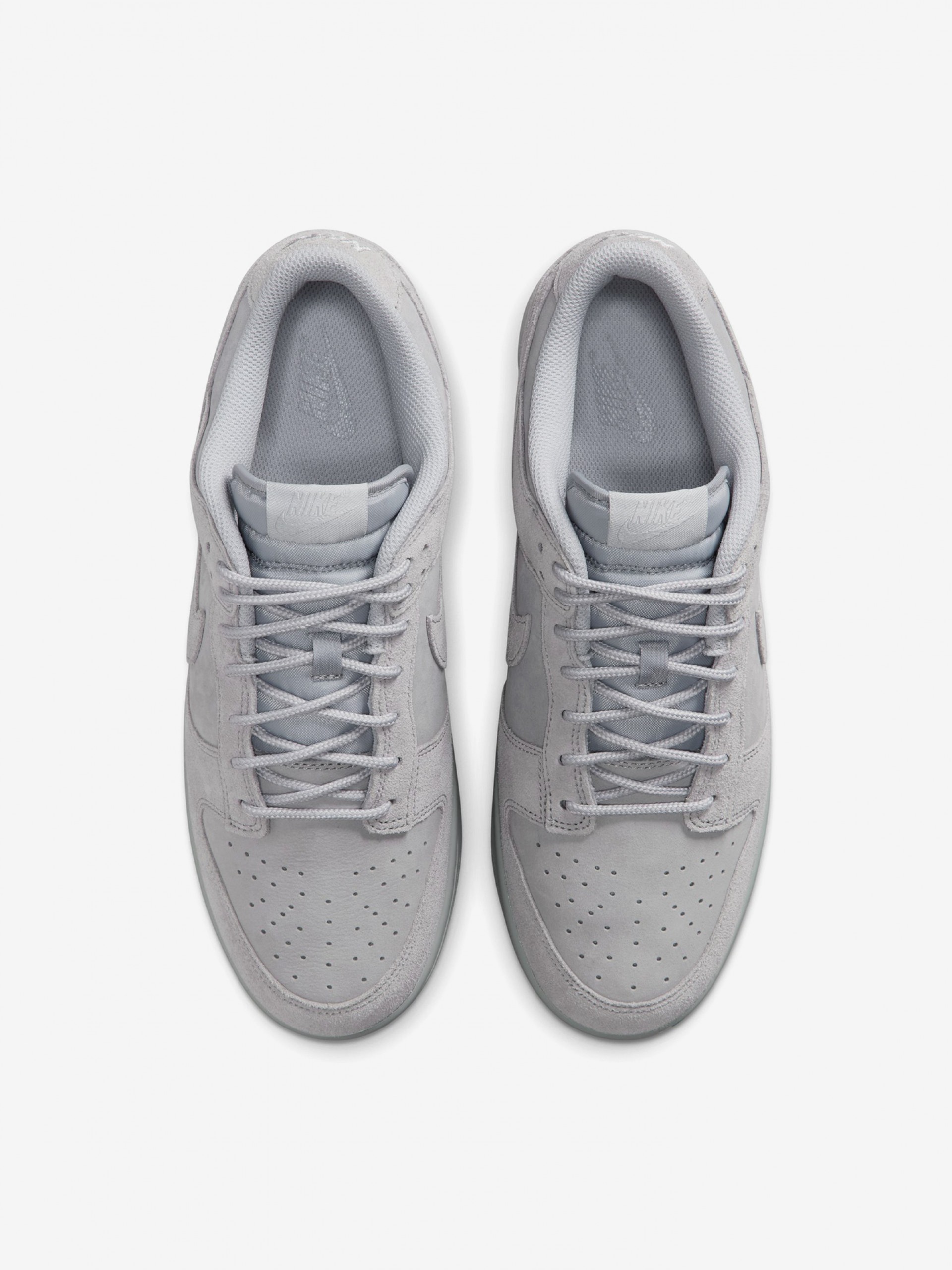 Nike Dunk Low Retro SE Grey Sneakers For Men