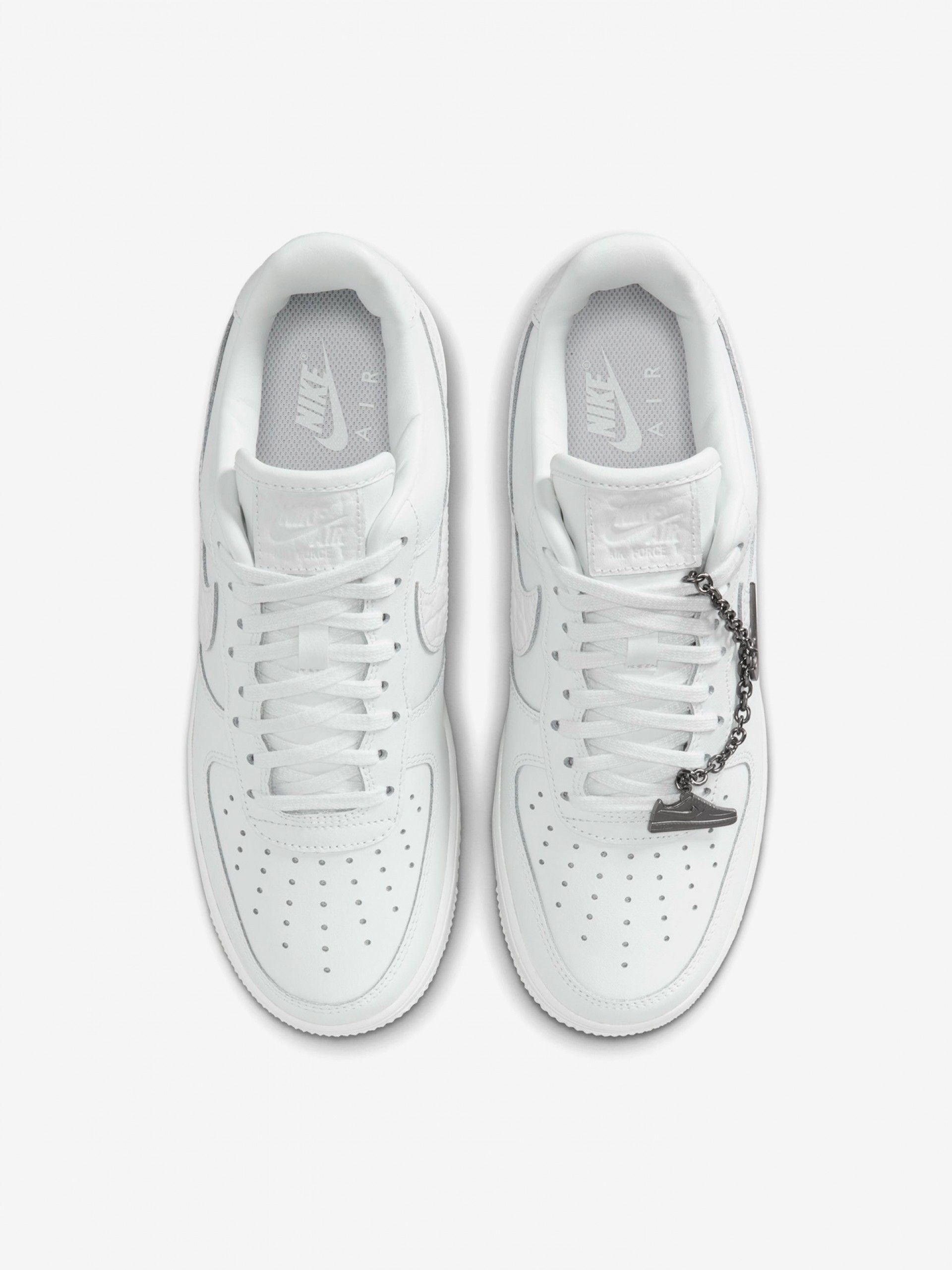 Sapatilhas Nike Air Force 1 07 Low Brancas Para Mulher