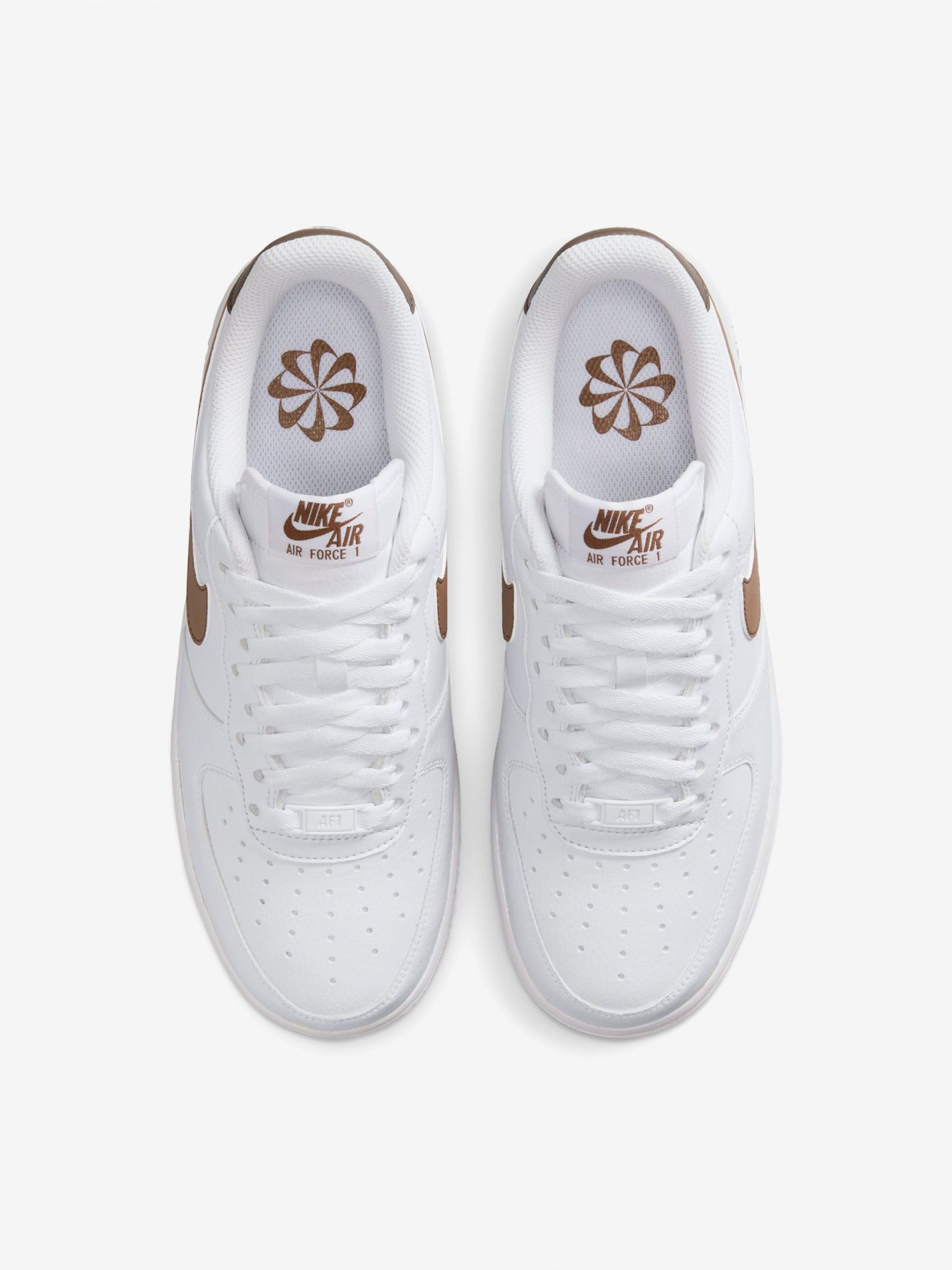 Sapatilhas Nike Air Force 1 Next Nature Brancas e Castanhas Para Mulher