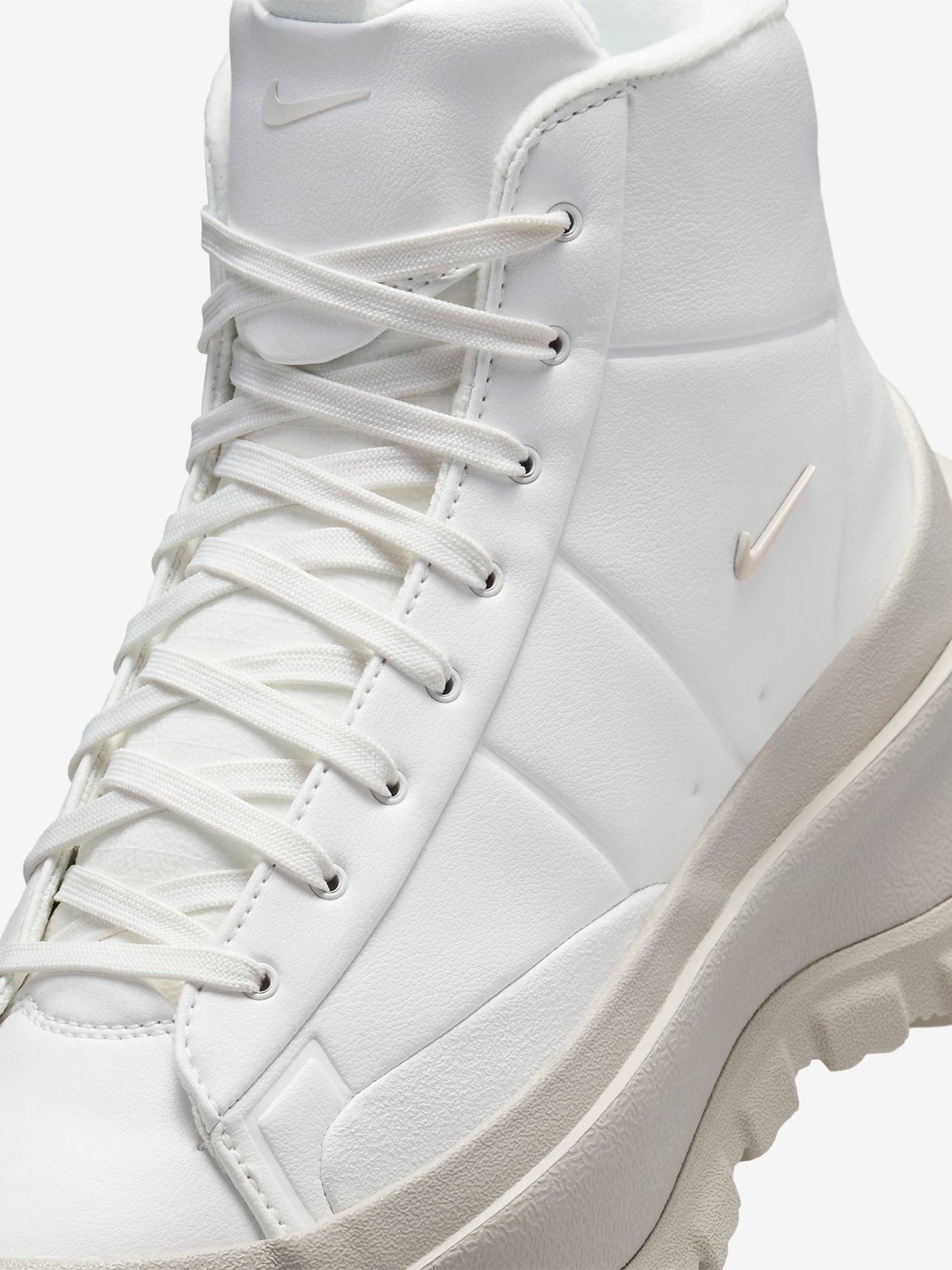 Botas Nike Blazer Roam Mid Blancas Para Mujer