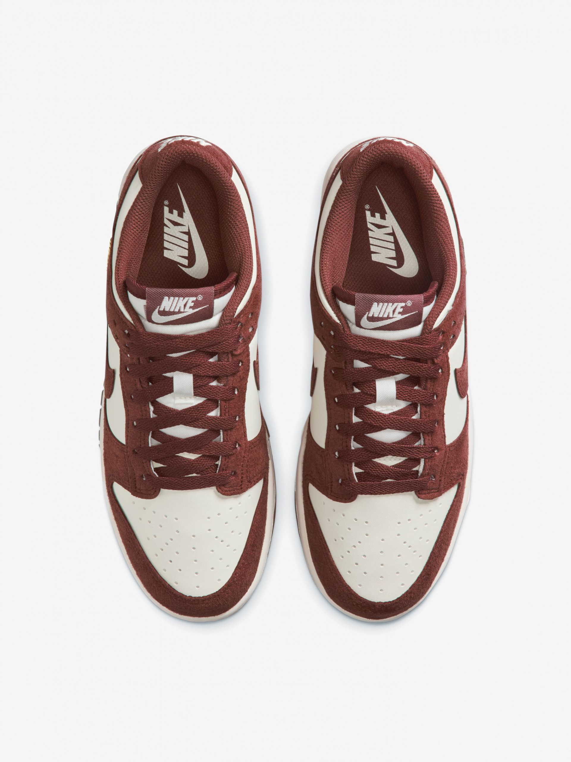 Sapatilhas Nike Dunk Low Castanhas e Brancas Para Mulher