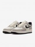 Sapatilhas Nike Air Force 1 07 LV8 Cinzentas e Pretas Em Pele e Camura Para Homem