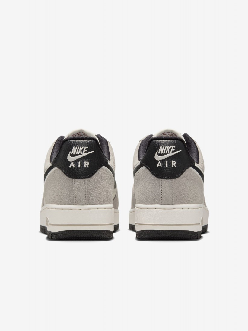Sapatilhas Nike Air Force 1 07 LV8 Cinzentas e Pretas Em Pele e Camura Para Homem