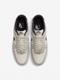 Sapatilhas Nike Air Force 1 07 LV8 Cinzentas e Pretas Em Pele e Camura Para Homem