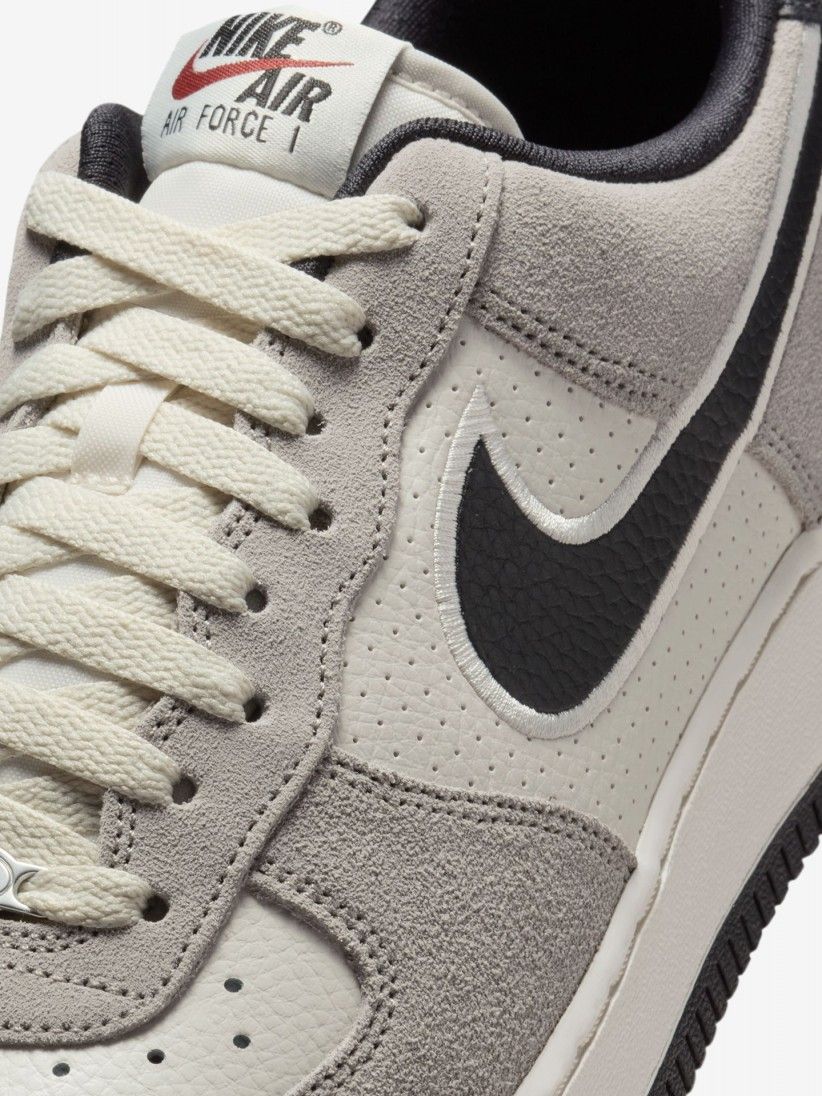 Sapatilhas Nike Air Force 1 07 LV8 Cinzentas e Pretas Em Pele e Camura Para Homem