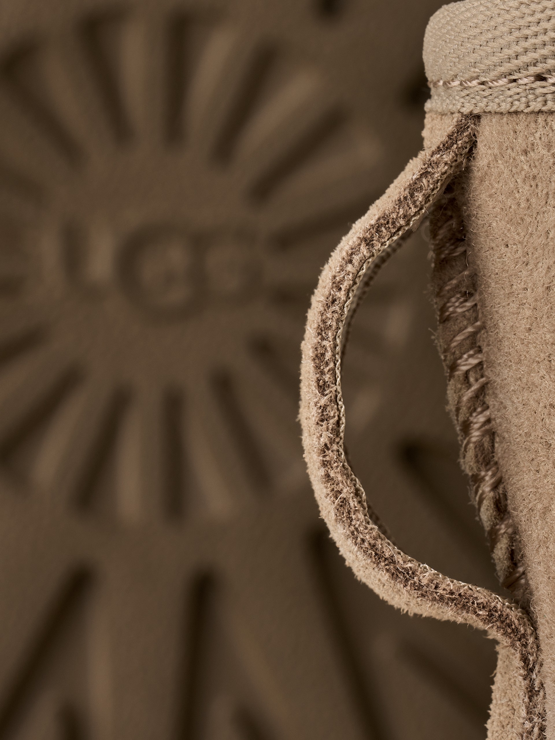 Botas Ugg Classic Mini II Bege Para Mulher