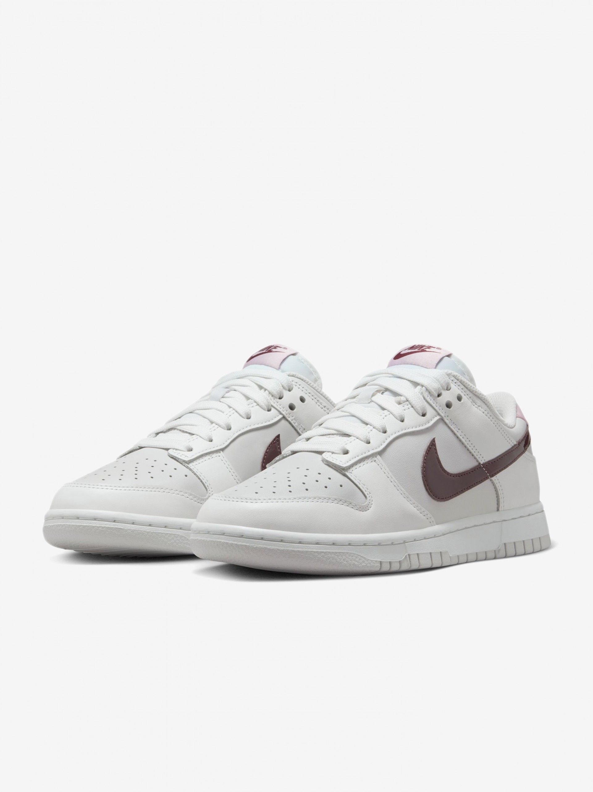 Sapatilhas Nike Dunk Low Cinzentas e Bordeaux Para Mulher