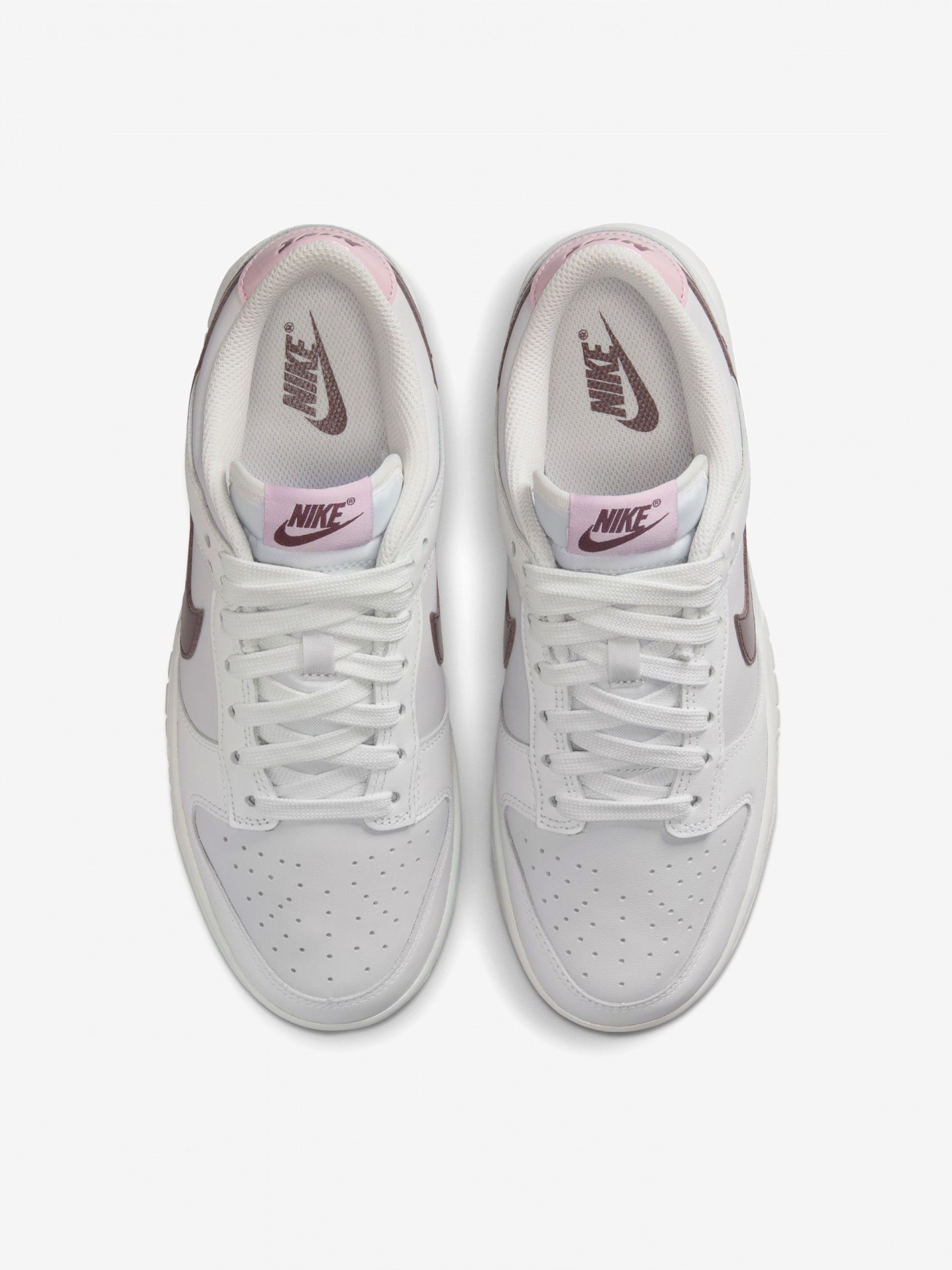 Sapatilhas Nike Dunk Low Cinzentas e Bordeaux Para Mulher