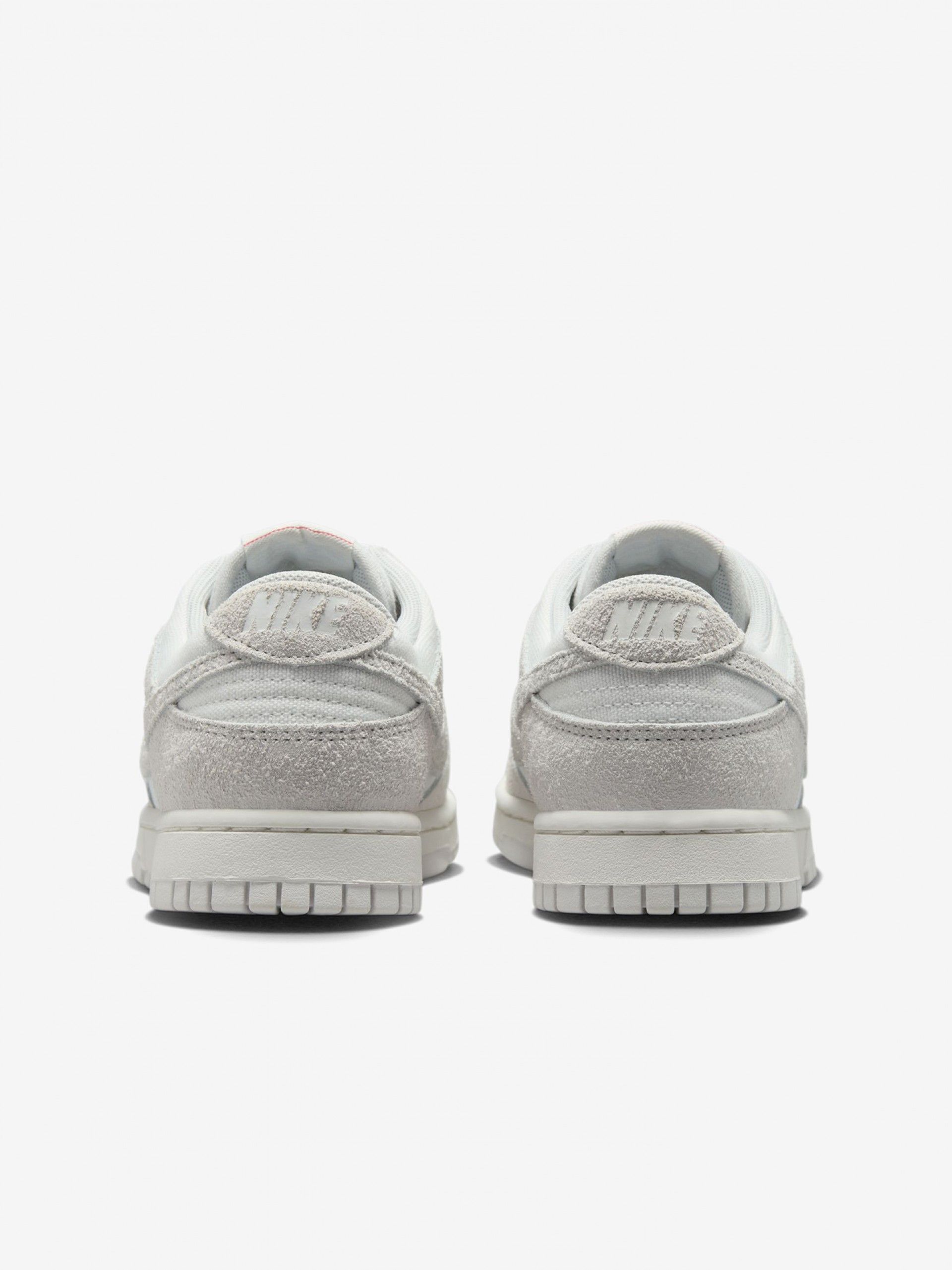 Sapatilhas Nike Dunk Low Cinzentas Em Pele e Camurça Para Mulher