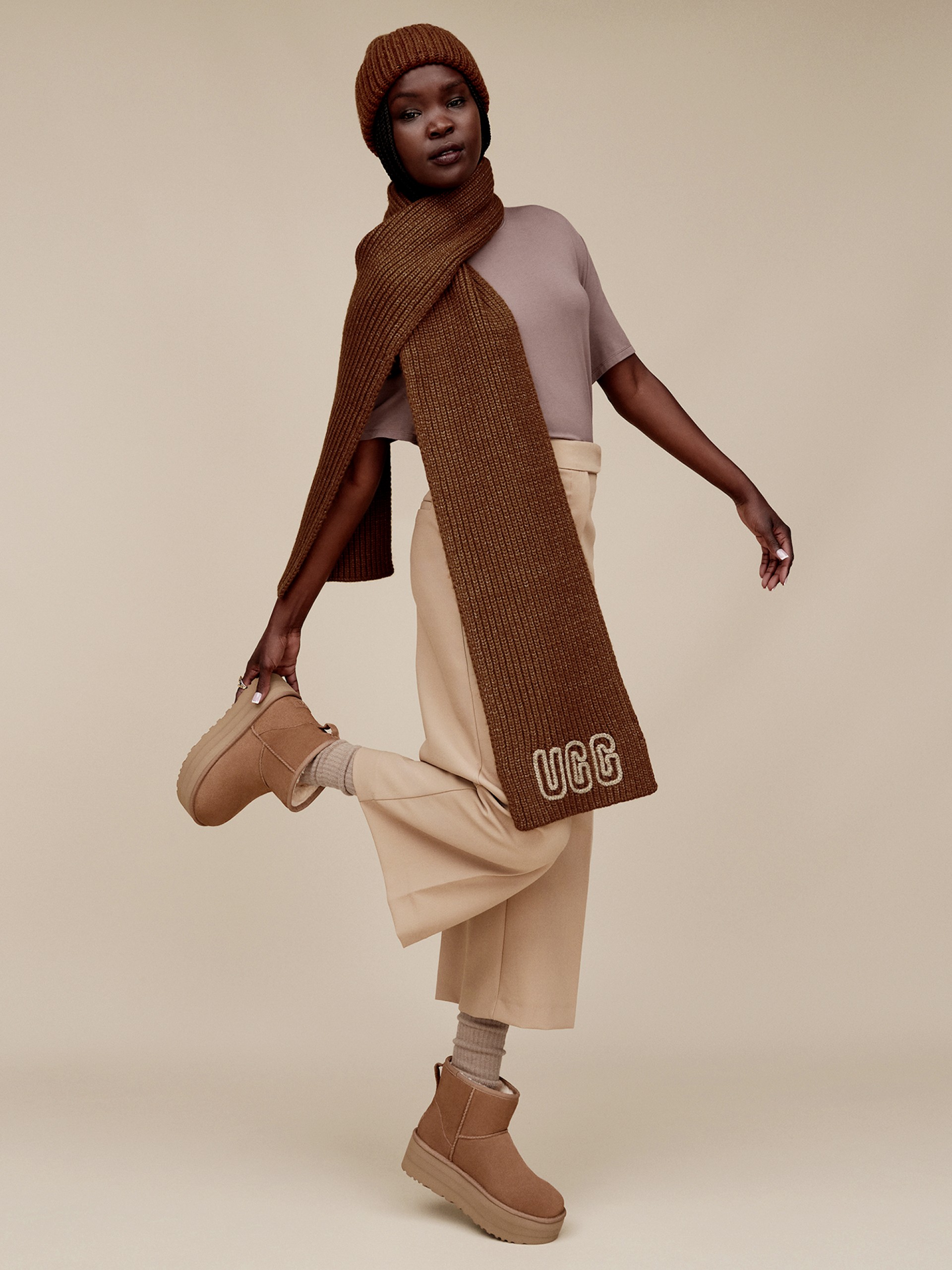 Botas Ugg Classic Mini Platform Camel Para Mujer