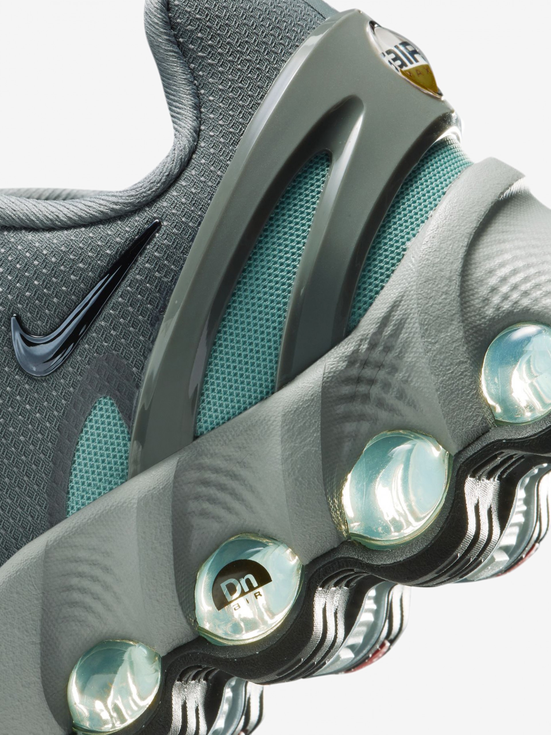 Nike Air Max Dn8 Grey and Blue Junior Sneakers