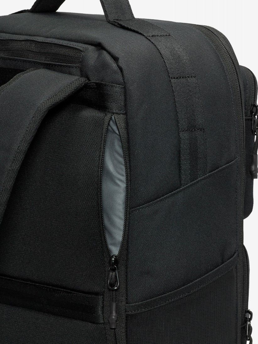 Mochila Nike Utility Speed 2.0 27L Preta