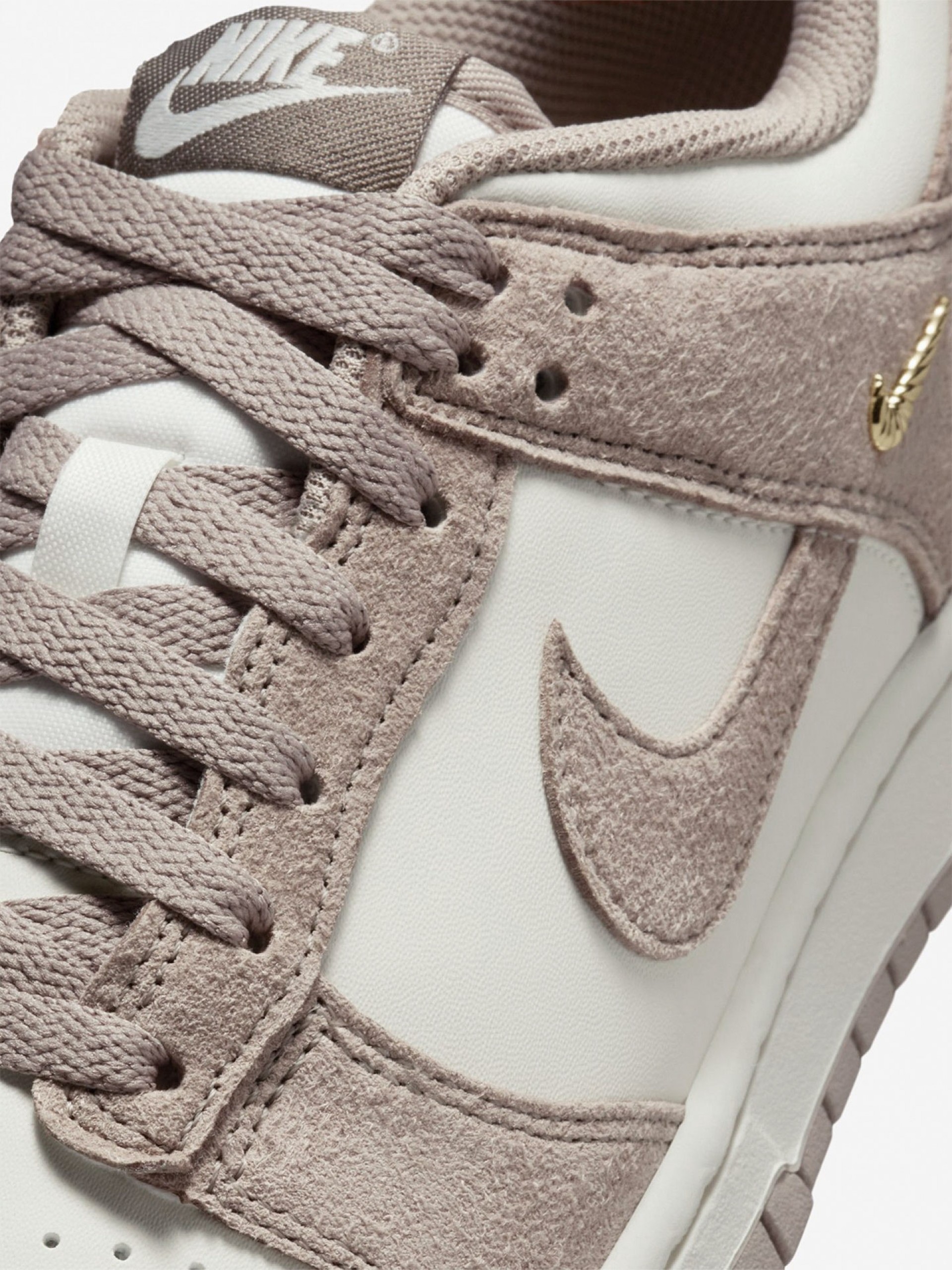 Nike Dunk Low Beige Sneakers For Women